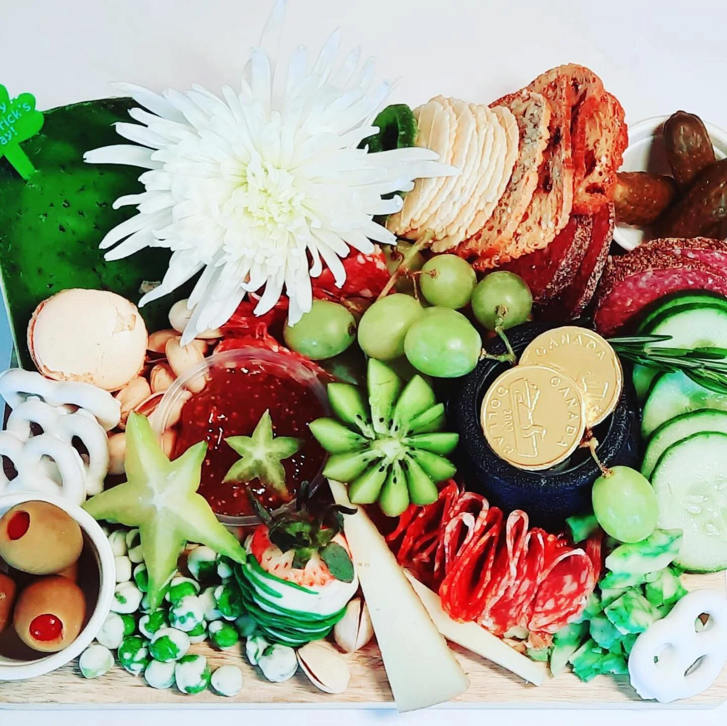 Check out these amazing charcuterie boards!! Don&rsquo;t miss your chance to order a St.Patrick&rsquo;s day special with Green Pesto Gouda!! @905dinnerparty 

#smallbusinesssaturday  #ancastercheese #hamiltoneats #charcuterie #smokedmeat #cheese #stp