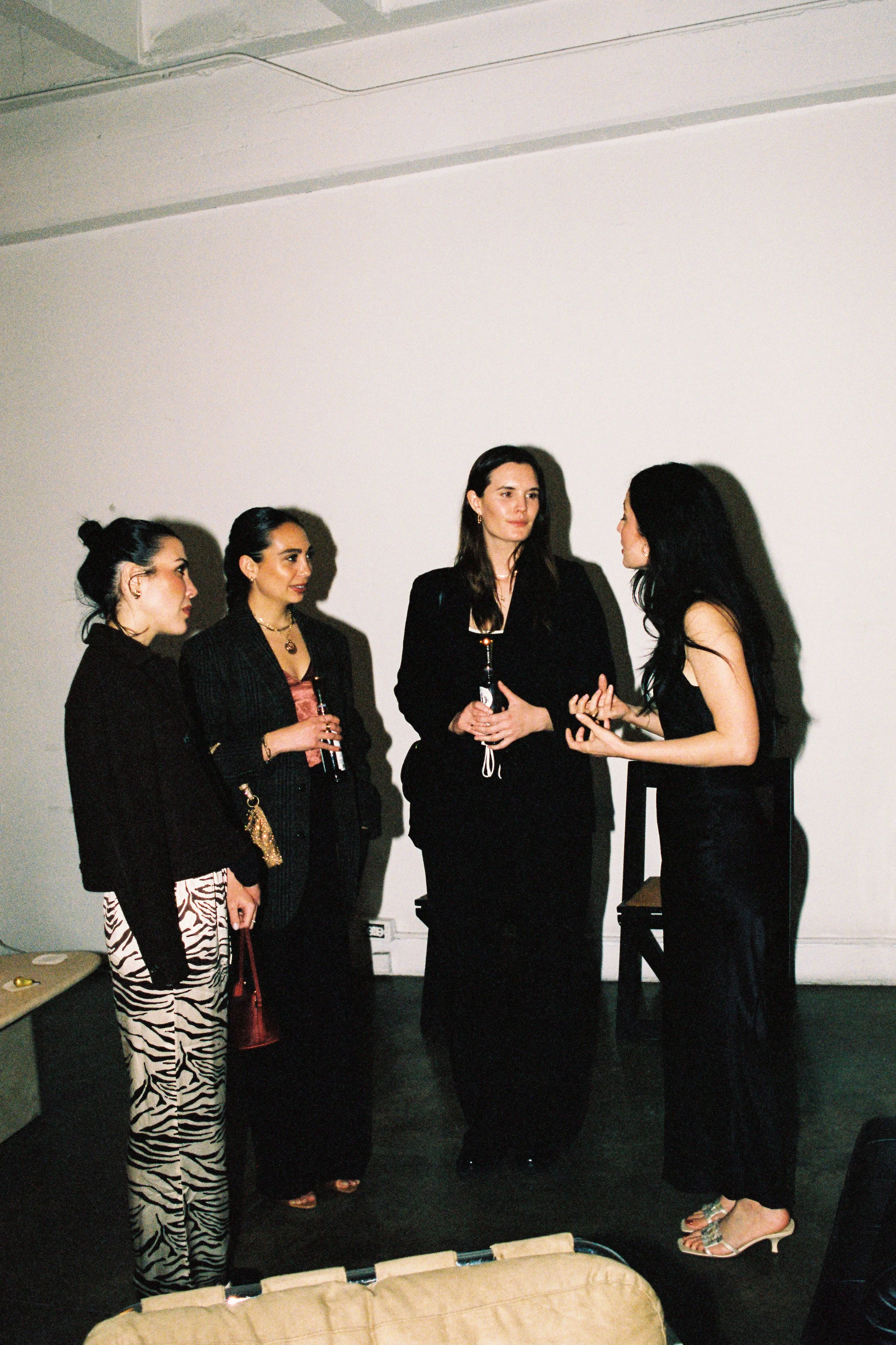 womenindesign112.jpg