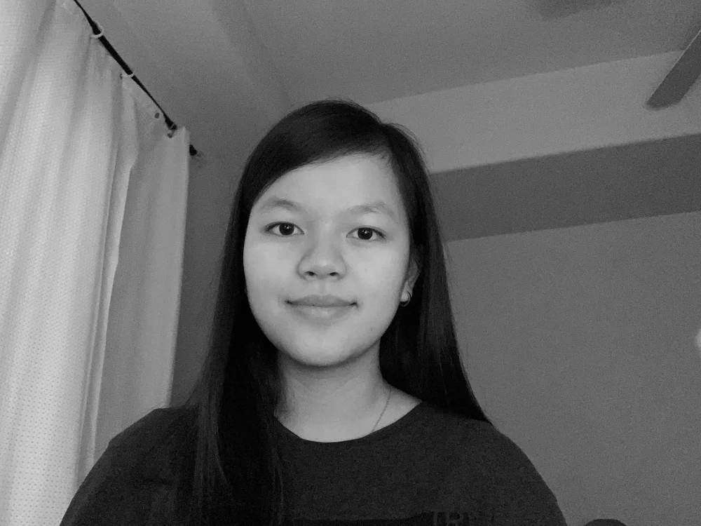 Hang Nguyen Headshot.jpeg