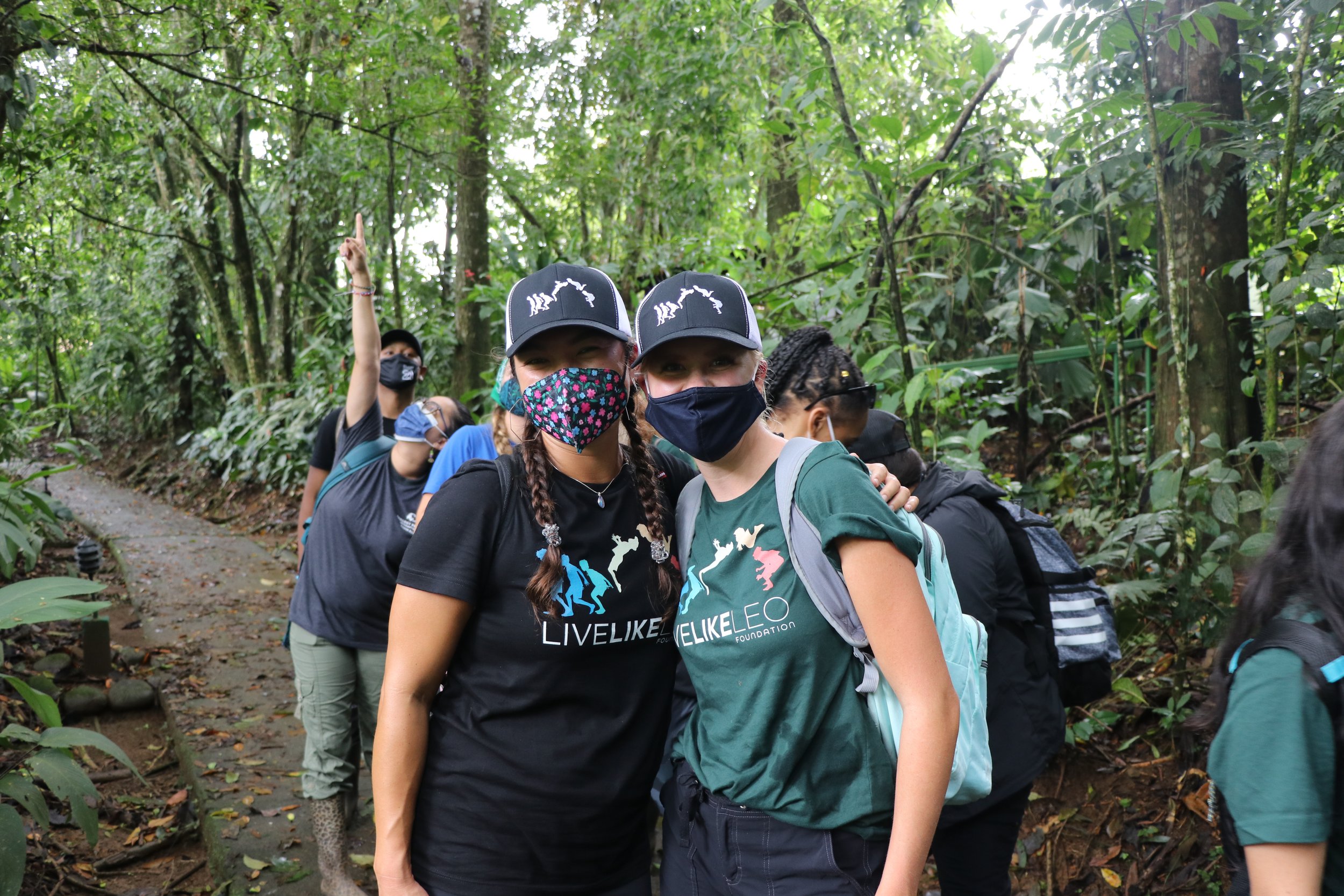 2 Girls LLLF Ts-GGxLLLF-1stCohort-2021.JPG