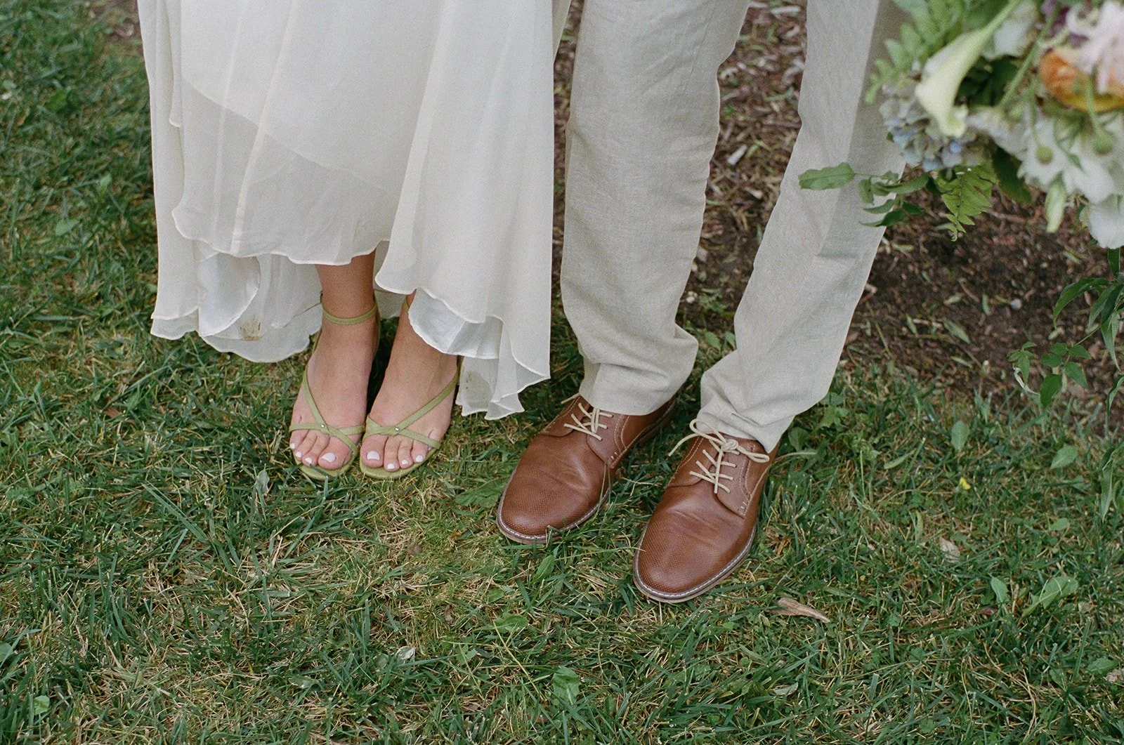 bethanyjoyphotographyweddingfilm-9_websize.jpg