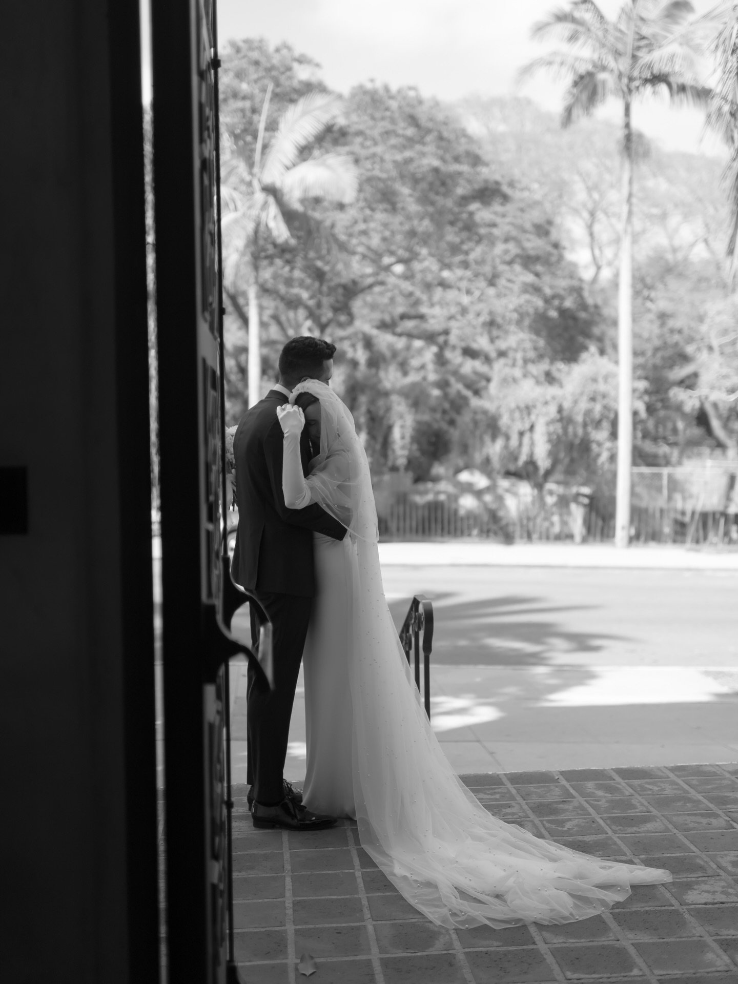 Some of the most special moments of the day in black and white 🕊️ The first ones a favorite of ours because it captures their first embrace as husband &amp; wife, just them on the front steps of the church 🤍
.
.
.
.
.
.
.
.
#santabarbaraweddingphot
