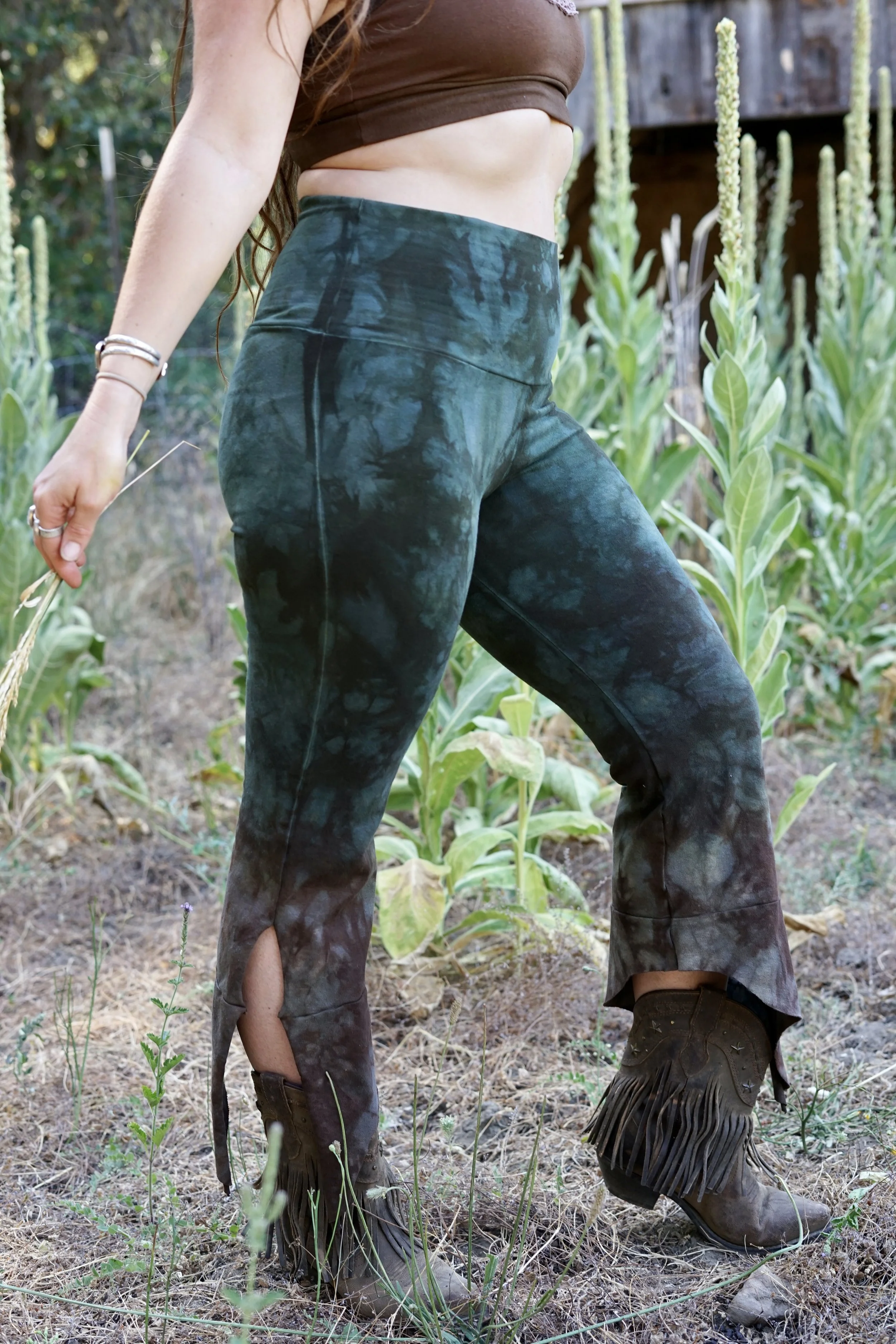 RTS- Acacia Capri Pants in Mariposa Muse