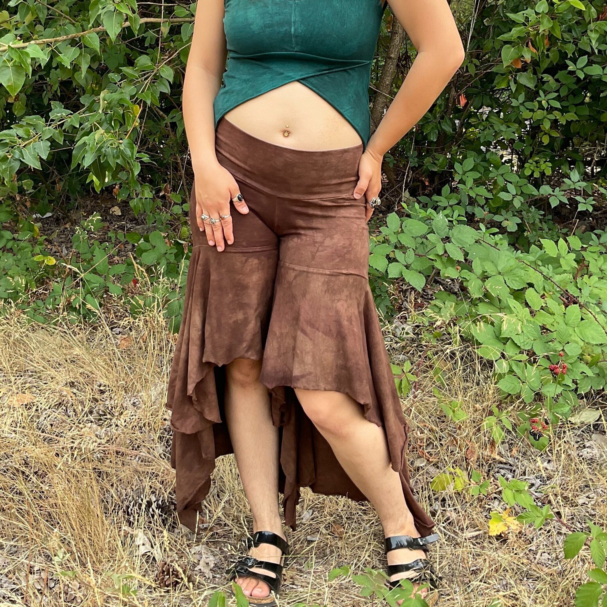MTO- Iris Flow Shorts in Hemp Blends