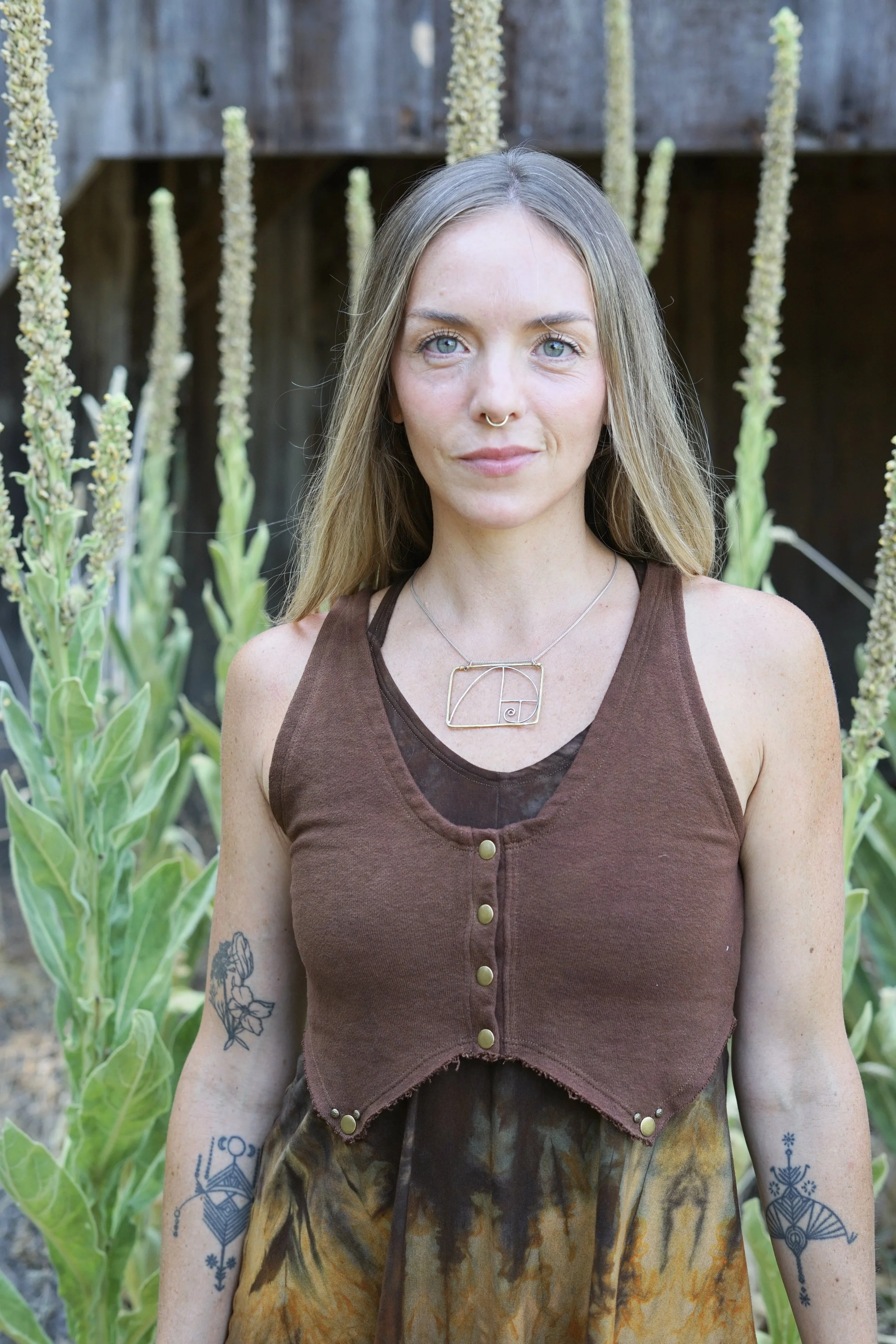 RTS- Mini Vest in 'Coffee'