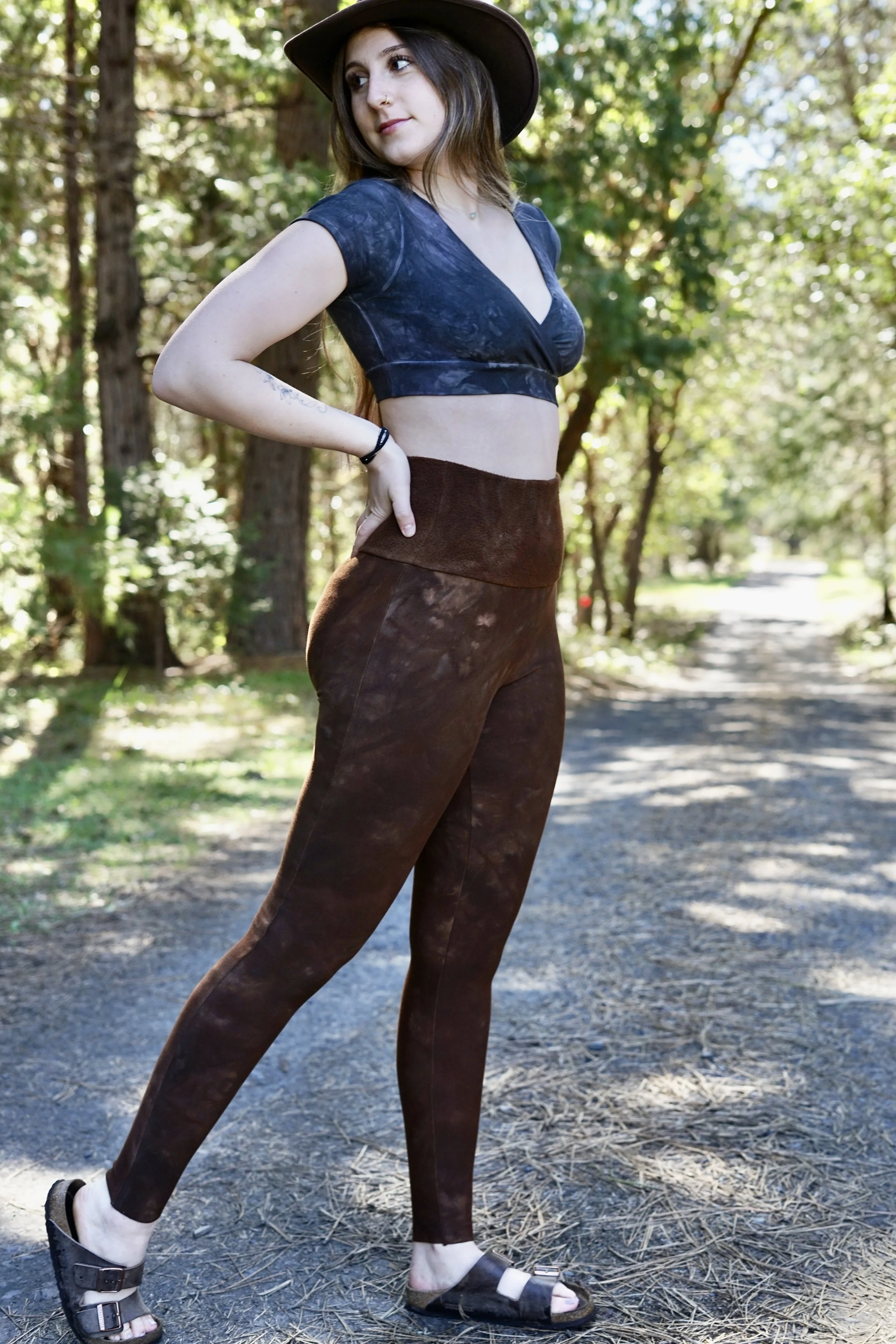 RTS- Lupine Bamboo Fleece Leggings in marbled coffee