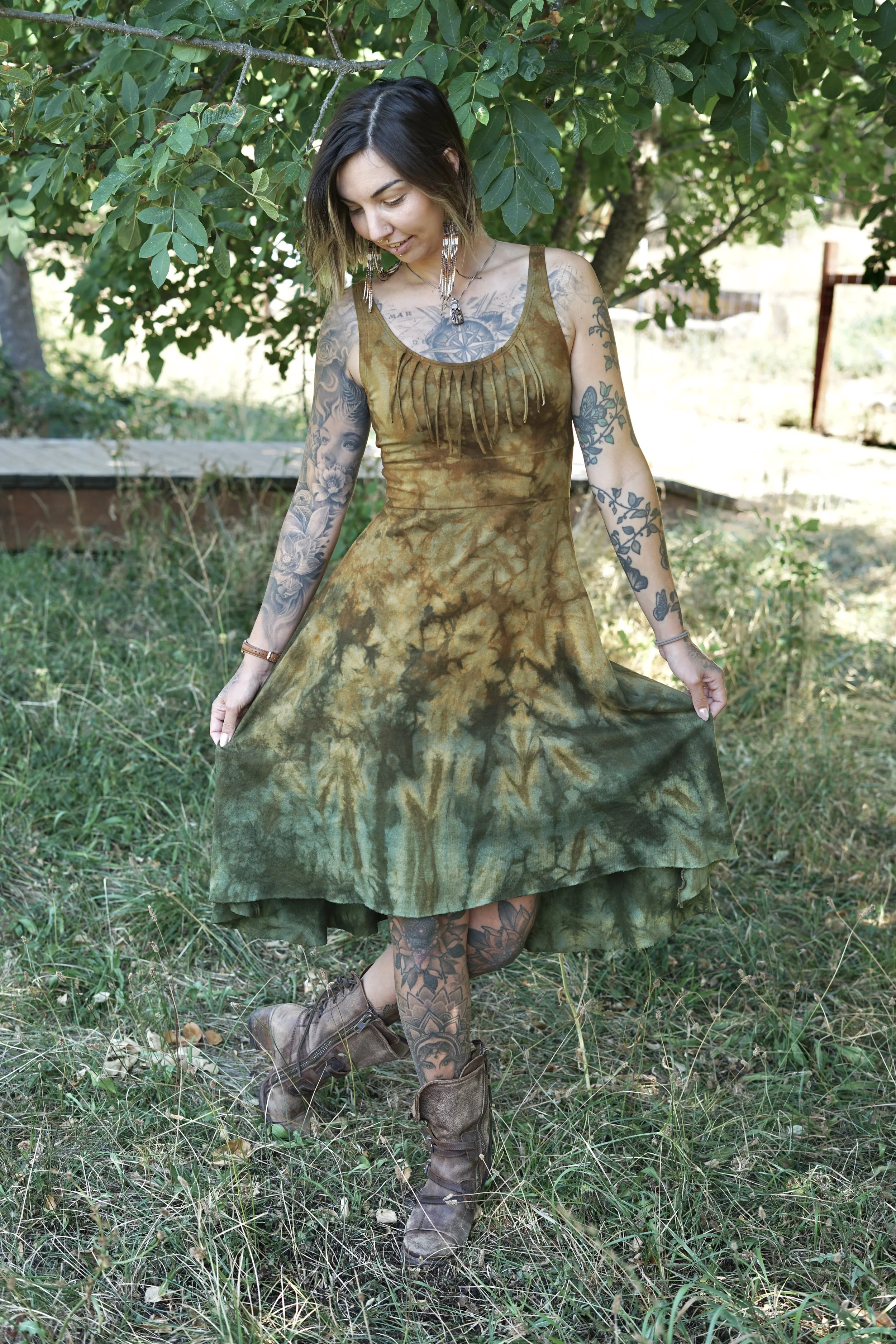 RTS- Fringe Hi-Low Yarrow in 'Madrone Majesty'