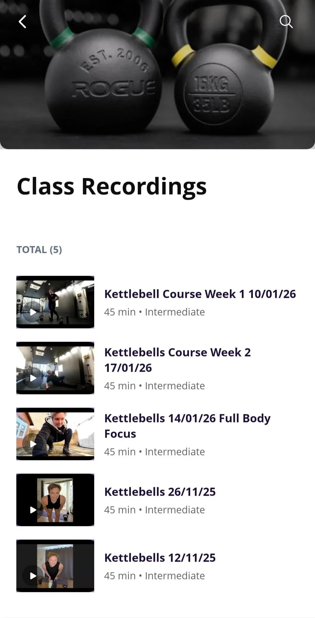 Mobile screenshot from the app, focused in Kettlebell class recordings and courses