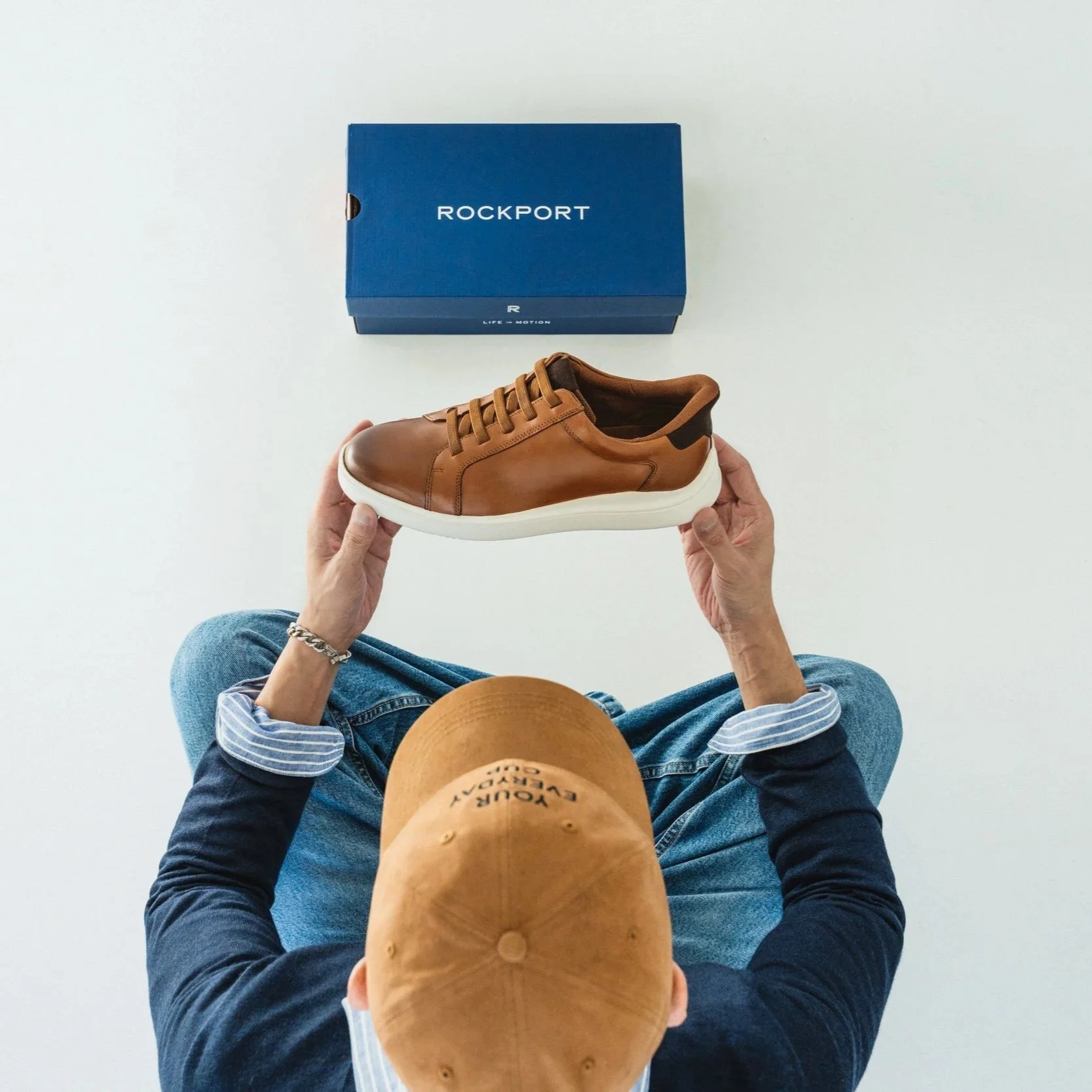 The Only Smart Sneaker You Need