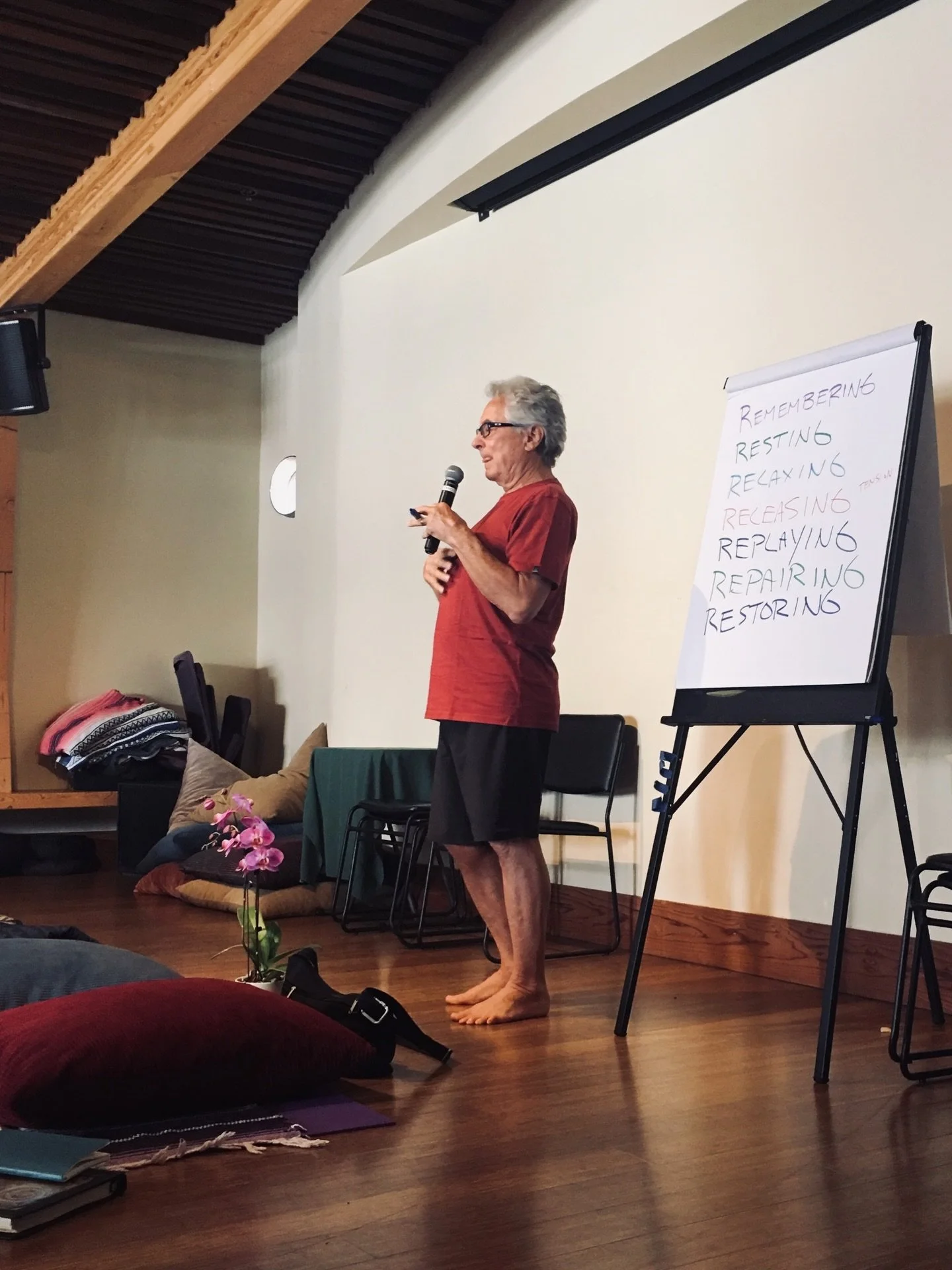 I am deeply saddened by the great loss of our @lorinroche . The Radiance community is grieving the light, love, passion, and thrill that was Lorin.

Lorin taught me how to feel immense self-acceptance and ecstasy by listening to my instinctive nature