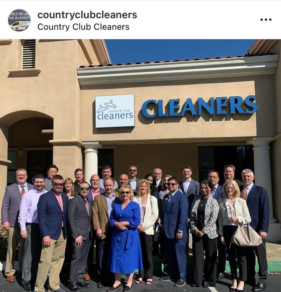 Thank you to all of the Affiliates from @americasbestcleaners who visited Country Club Cleaners last week!