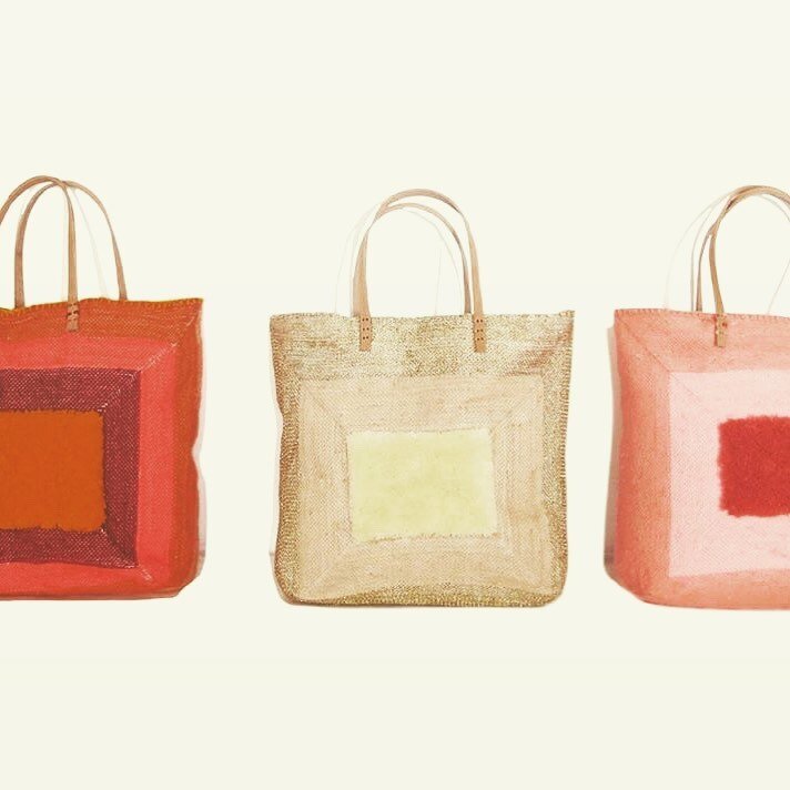 Food Bag Foundation @enshallainsta launched this season ❤️ thank you for the love ❤️ .
#foodbagfoundation#josefalbers#bauhaus#collection#SS20