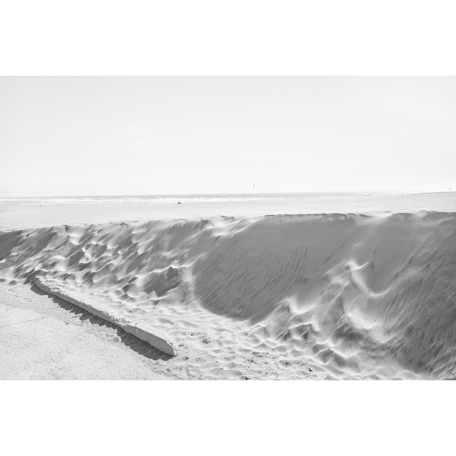 Charlie Silber-Byrne
“2021_7_131”,
gelatin silver print & India ink, 2026, 20˝ x 24˝
