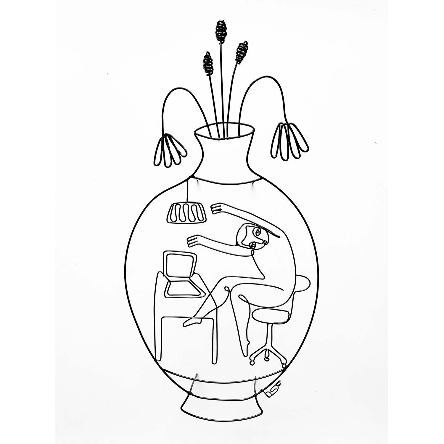Duncan Sherwood-Forbes
“Ode to a Grecian Urn (Workday)”,
steel, 2025, 14˝ x 10˝
