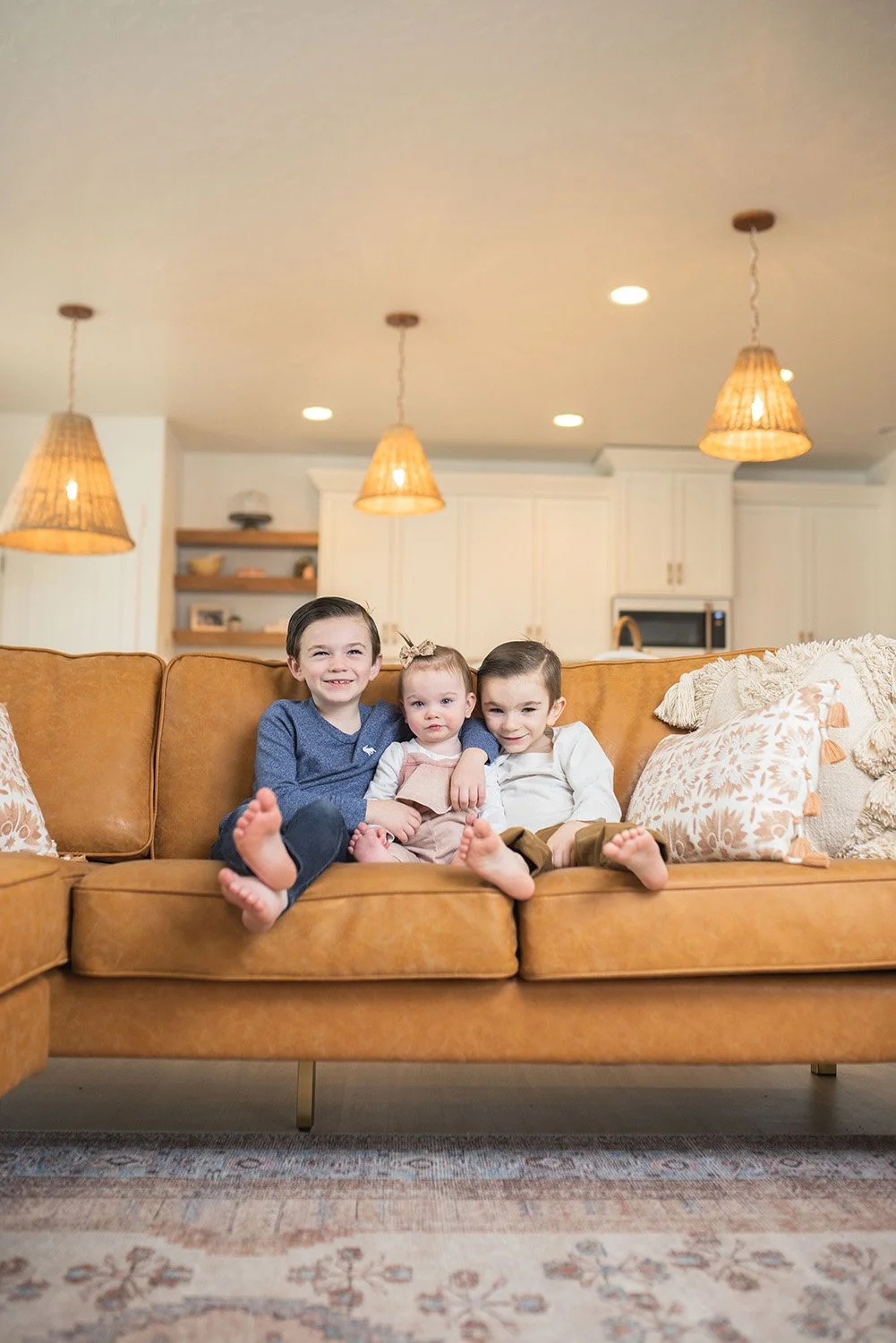indoor-Family-Photo-Session-Nampa-Idaho-siblings-Studio-light-home.jpg