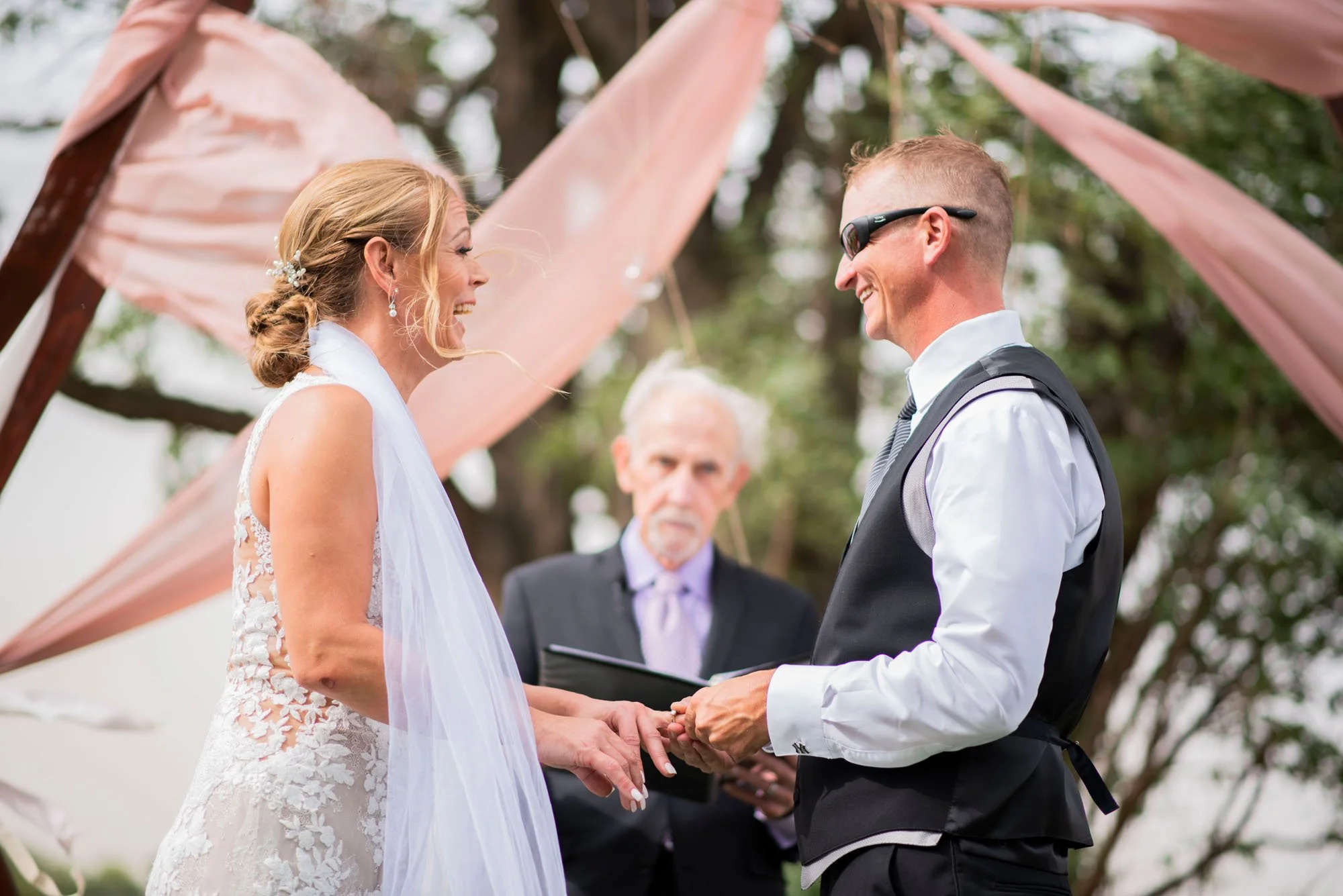 Firefly-Ranch-Idaho-Venue-Nampa-wedding-Ceremony-Outdoors-western-laughs.jpg