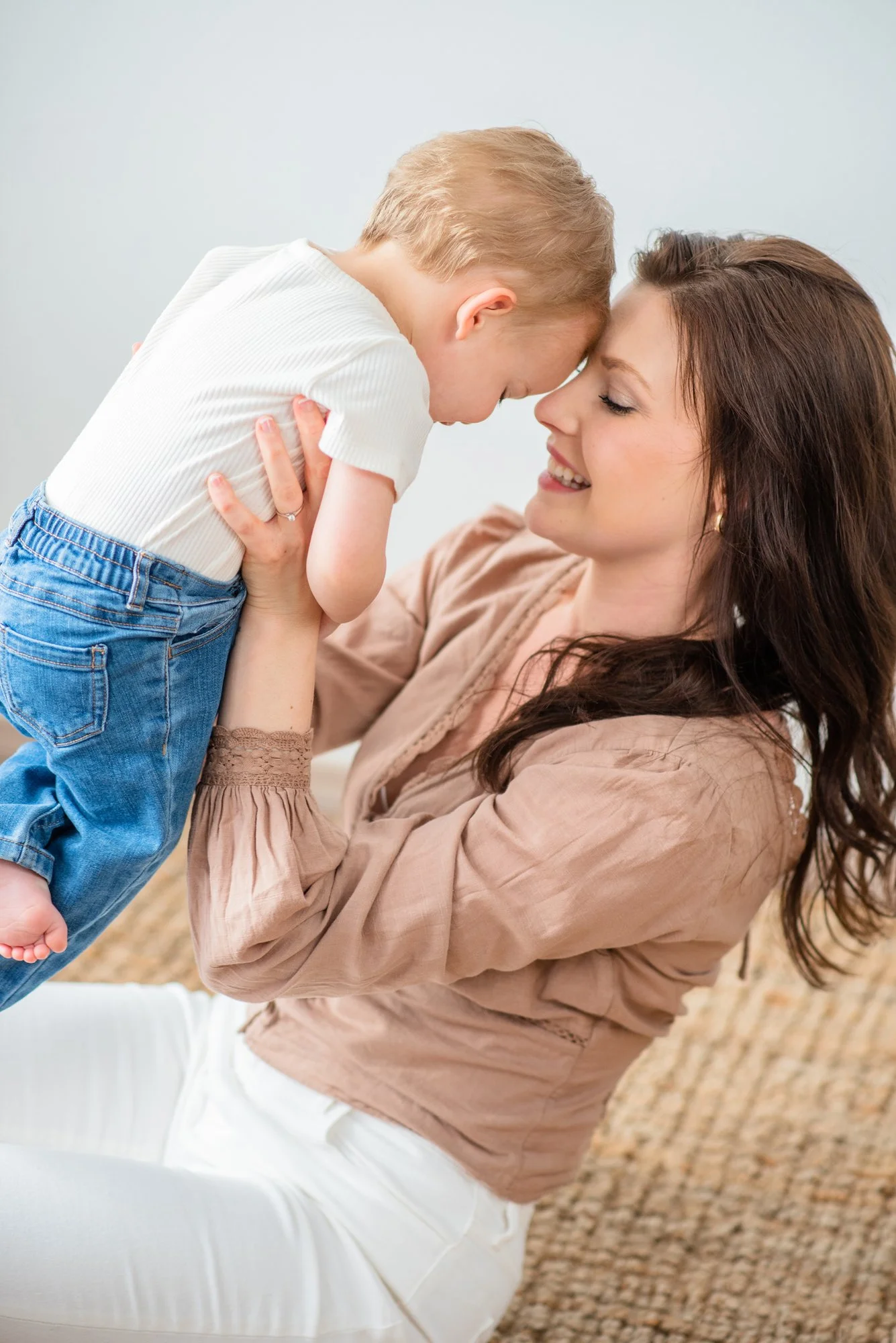 Mommy-and-Me-Mini-White-Lace-Studio-Emmett-Idaho-Photographer.jpg