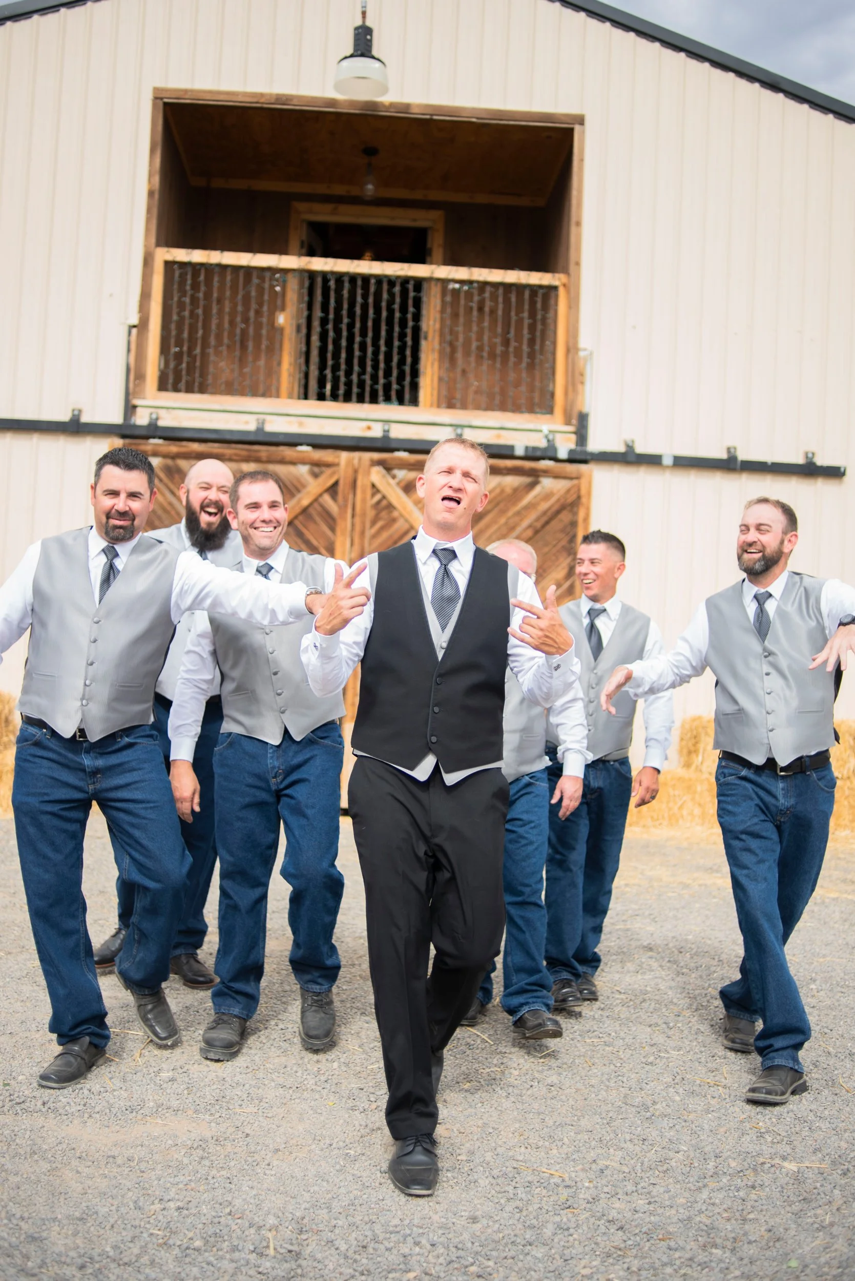 Boise-Wedding-Nampa-Idaho-Barn-Venue-Bride-Groom-suite-treasure-valley-walking.jpg