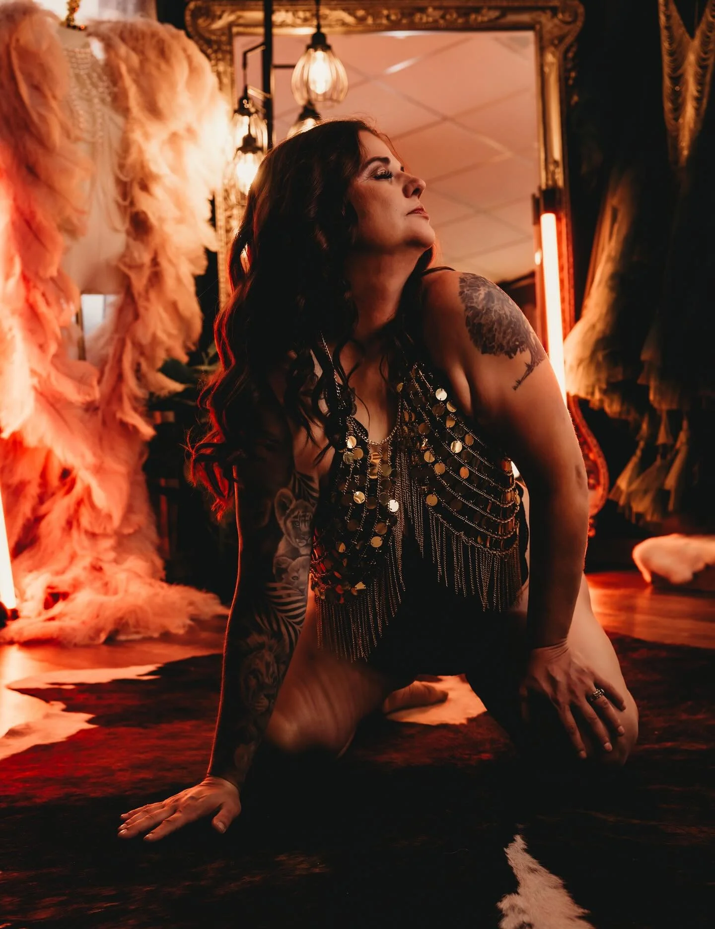 Dear Julie,
Q: I&rsquo;ve always wanted to do some kind of boudoir photo shoot and highlight my stretch marks in a beautiful way can you do that?

A: Absolutely! Some of my clients want the stretch marks shown and some want them retouched. I have als