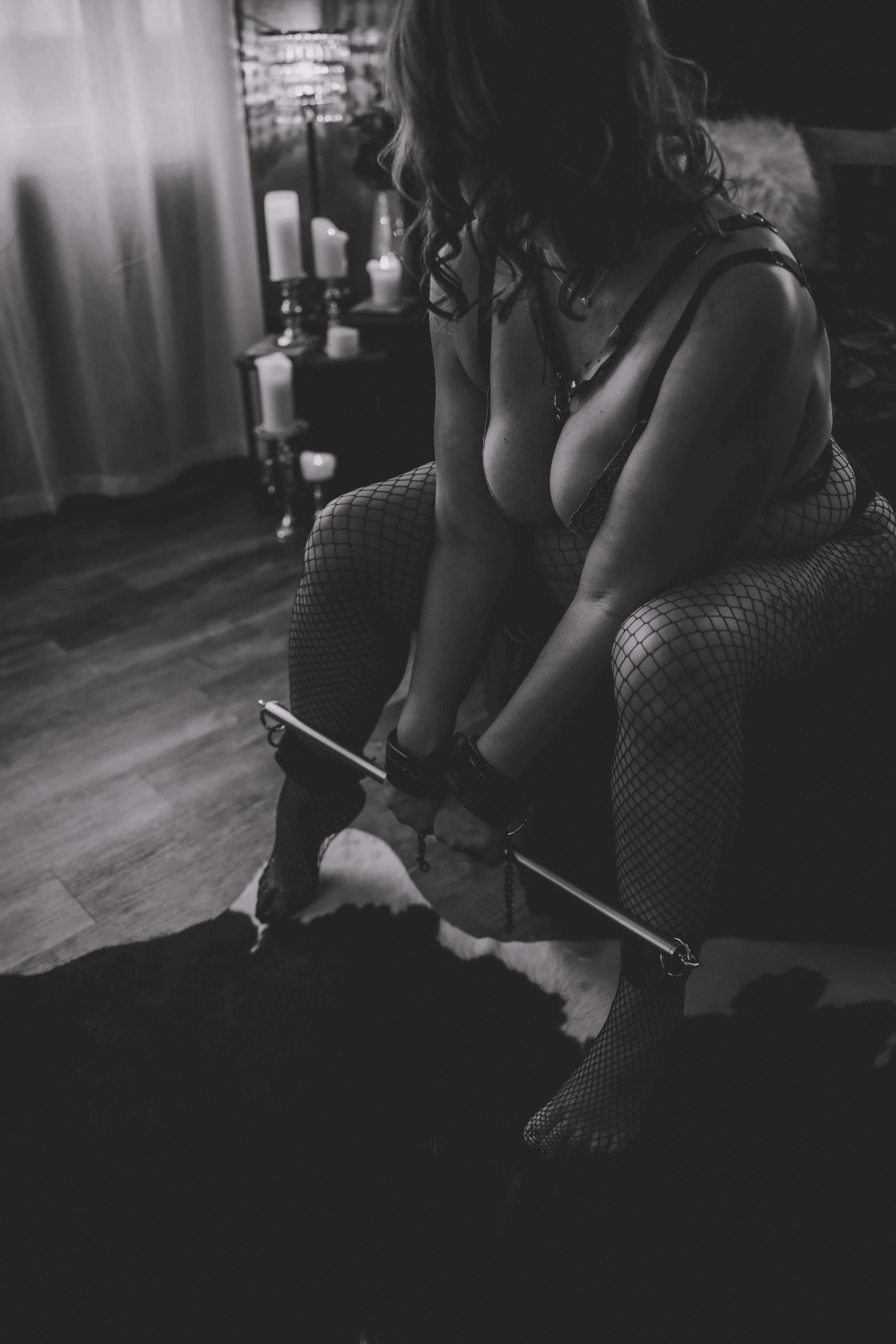 julie-boudoir-wisconsin-photographers-near-me-photographer-siren-wi-confidence-blog-blogging-diverse-plus-size-incusive-ages-shapes-size-couples-boudoir-relationship-intimate-photographer 5.jpg
