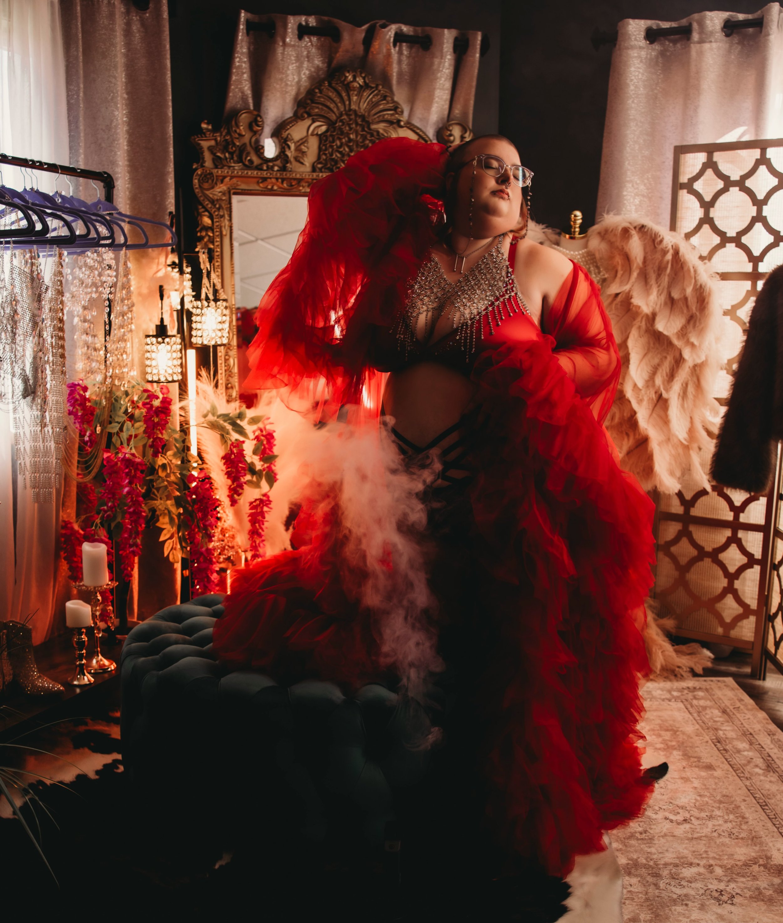 The Luxe Robe Baby 

This fancy baby is the fcking mafia wife dream. We have 3 at the studio. Teal, Deep Red and Blush.

Each robe brings out a lush feel. Each time I bring them out and have you choose the color I hear &ldquo;ohhhh that is so pretty&