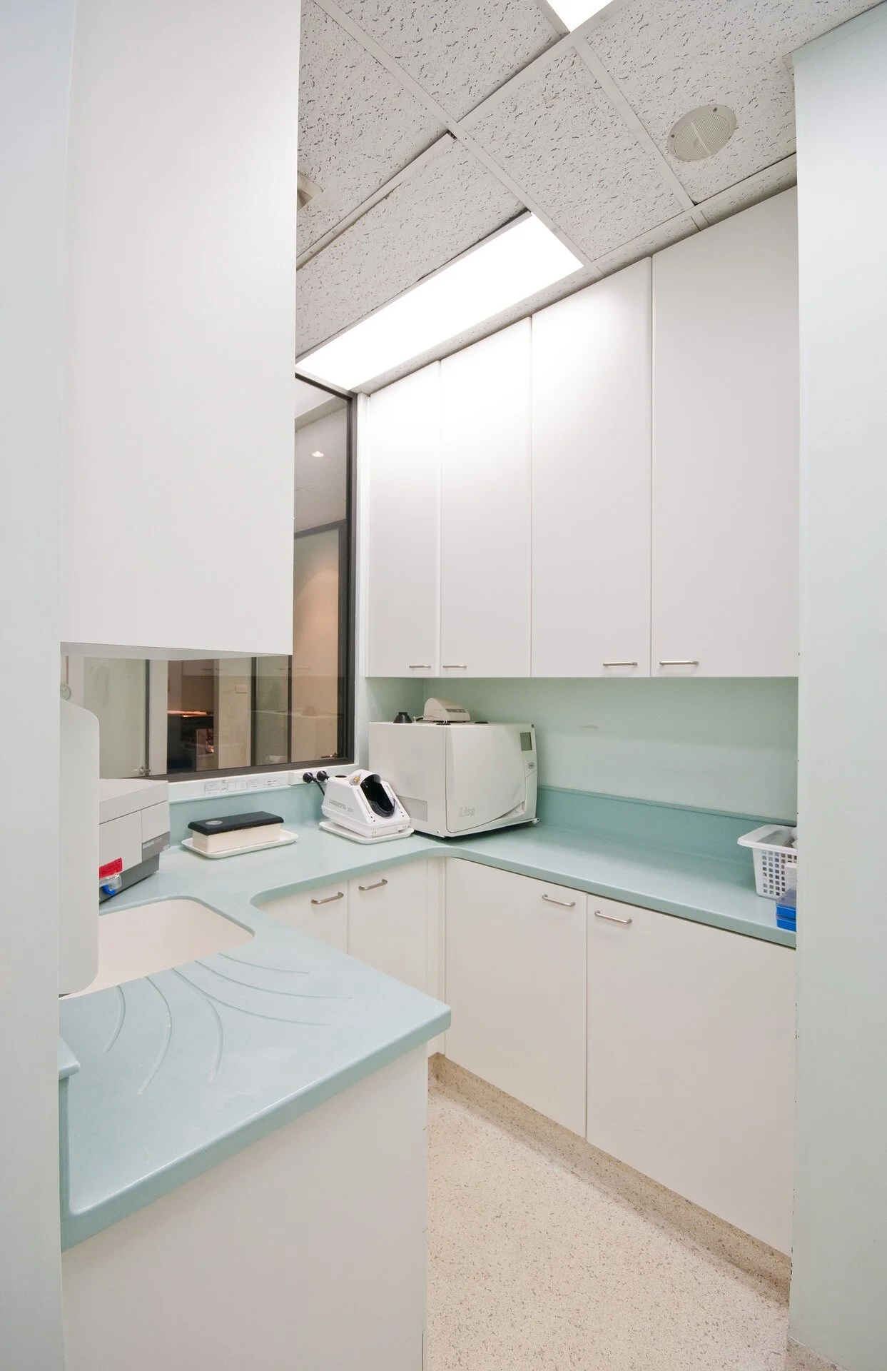 sterilisation-room-2530987_1920.jpg