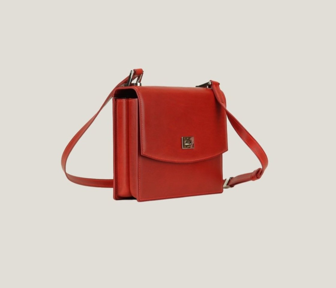 Patricia_Red_Front34_e1ded7.jpg