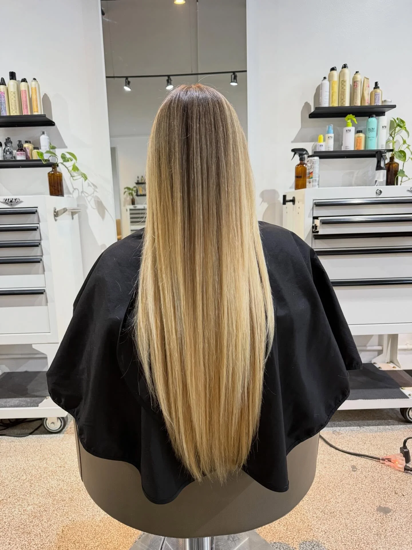 ✨Swipe for before✨
Color/cut/style by: @cortschultz