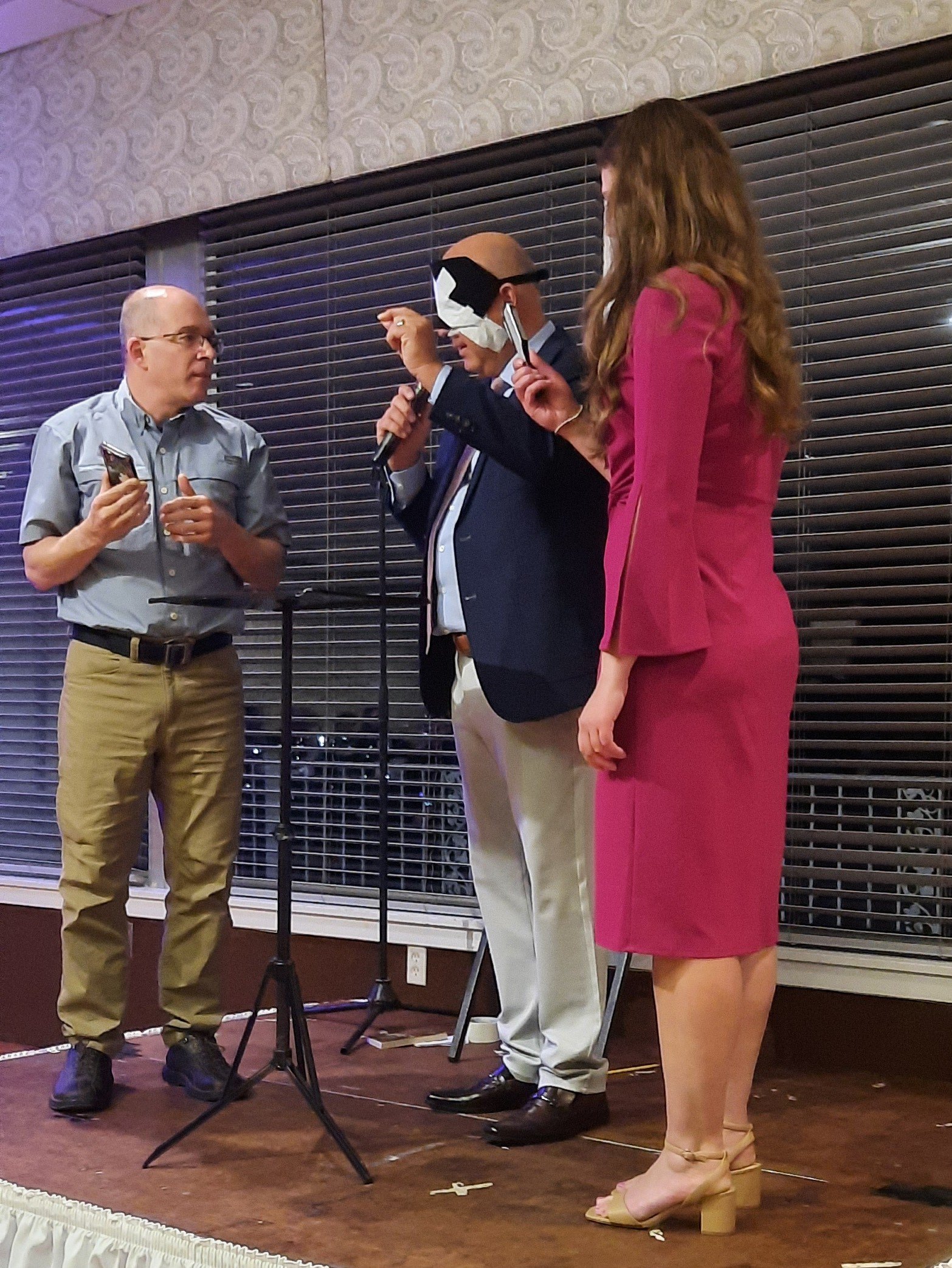 20260314_205001 Guessing objects from the audience.jpg