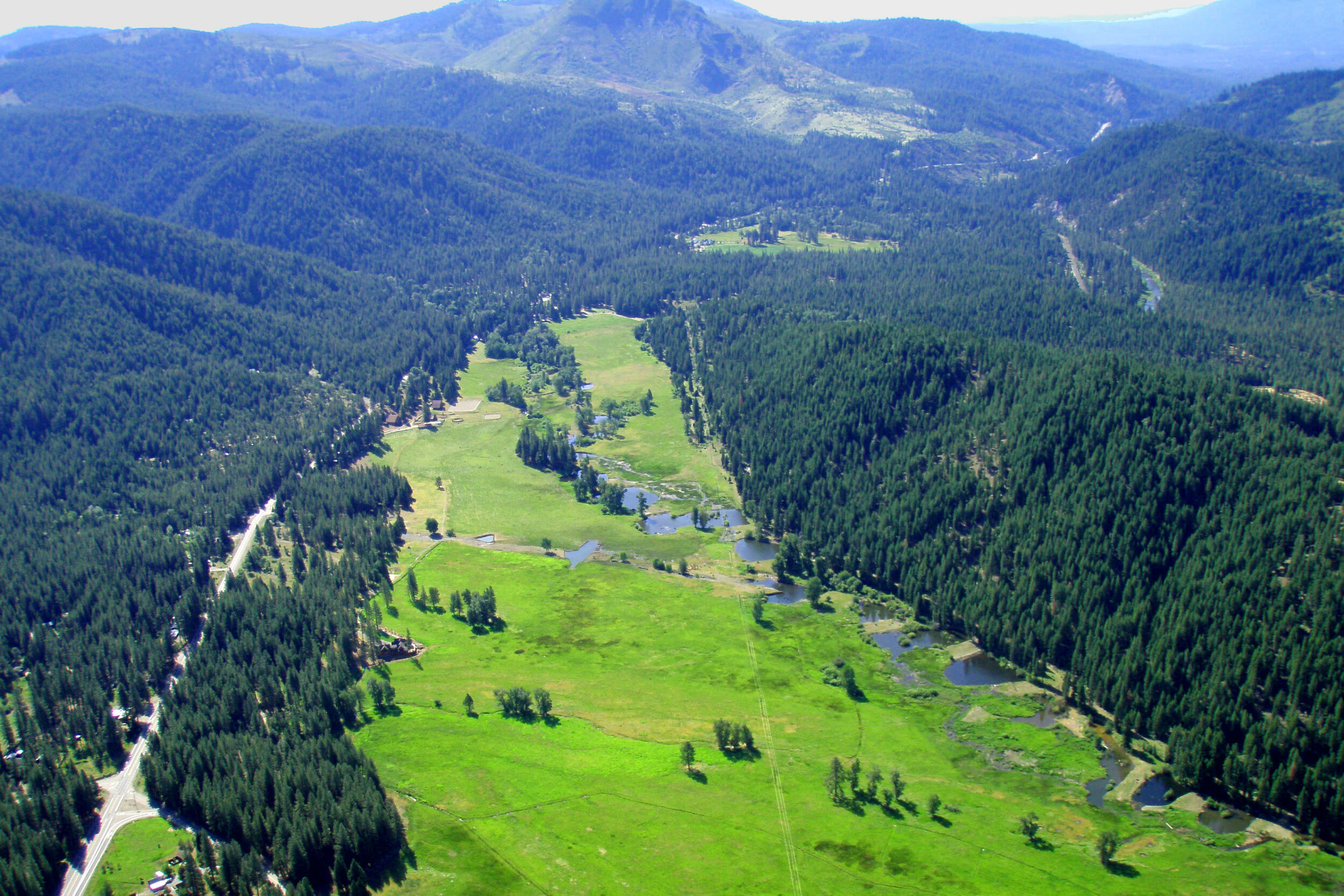 2 - Cropped & Color Fixed  - LVmiddleside62009.jpg