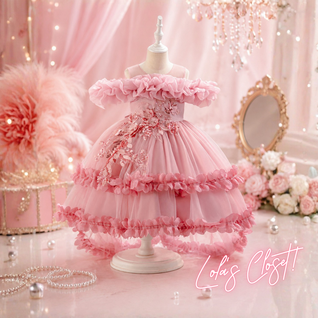 LOLASCLOSET (1).png