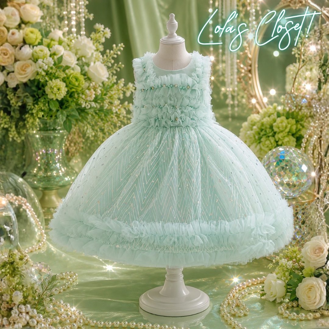 lolascloset (2).png