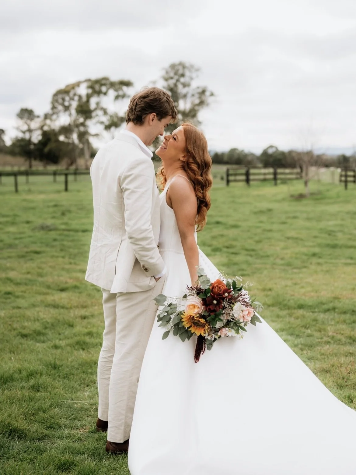 From ceremony elegance to reception fun! 🎉👢✨ This bride swapped gowns but kept the glam &ndash; effortless waves that last all night long. #bridalstyle #receptionreadyhair #hairdresser #hairstyling #mobilehairdresser