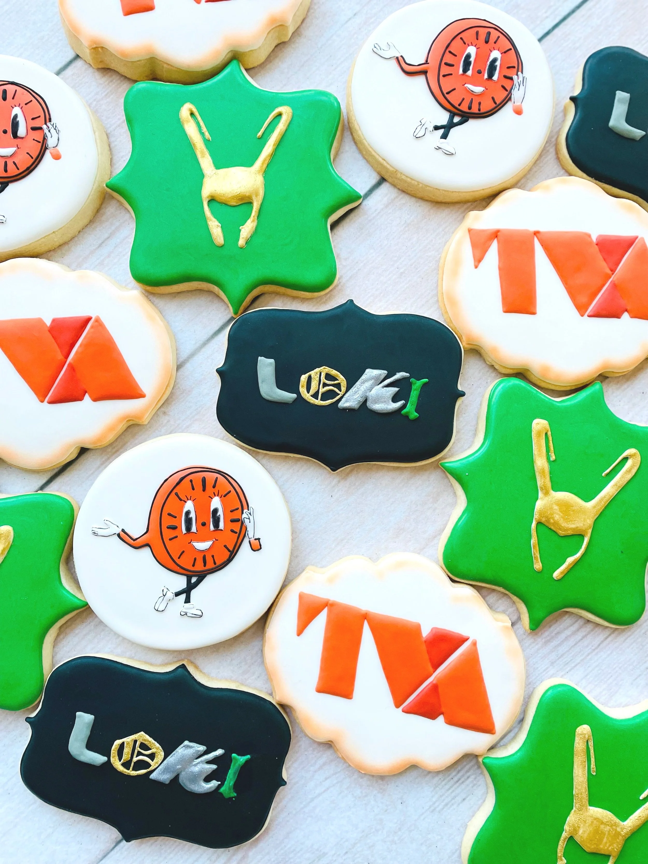 custom-cookies-santa-clarita-cake-and-cookie-bakery-2.jpg