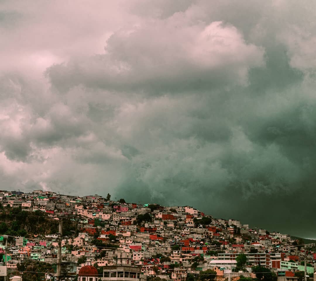I really like clouds  Mexico
.
.
.
#photo #photography #landscape #mexico #travel #mexico🇲🇽 #summer #favela #cityscape #landscapephotography