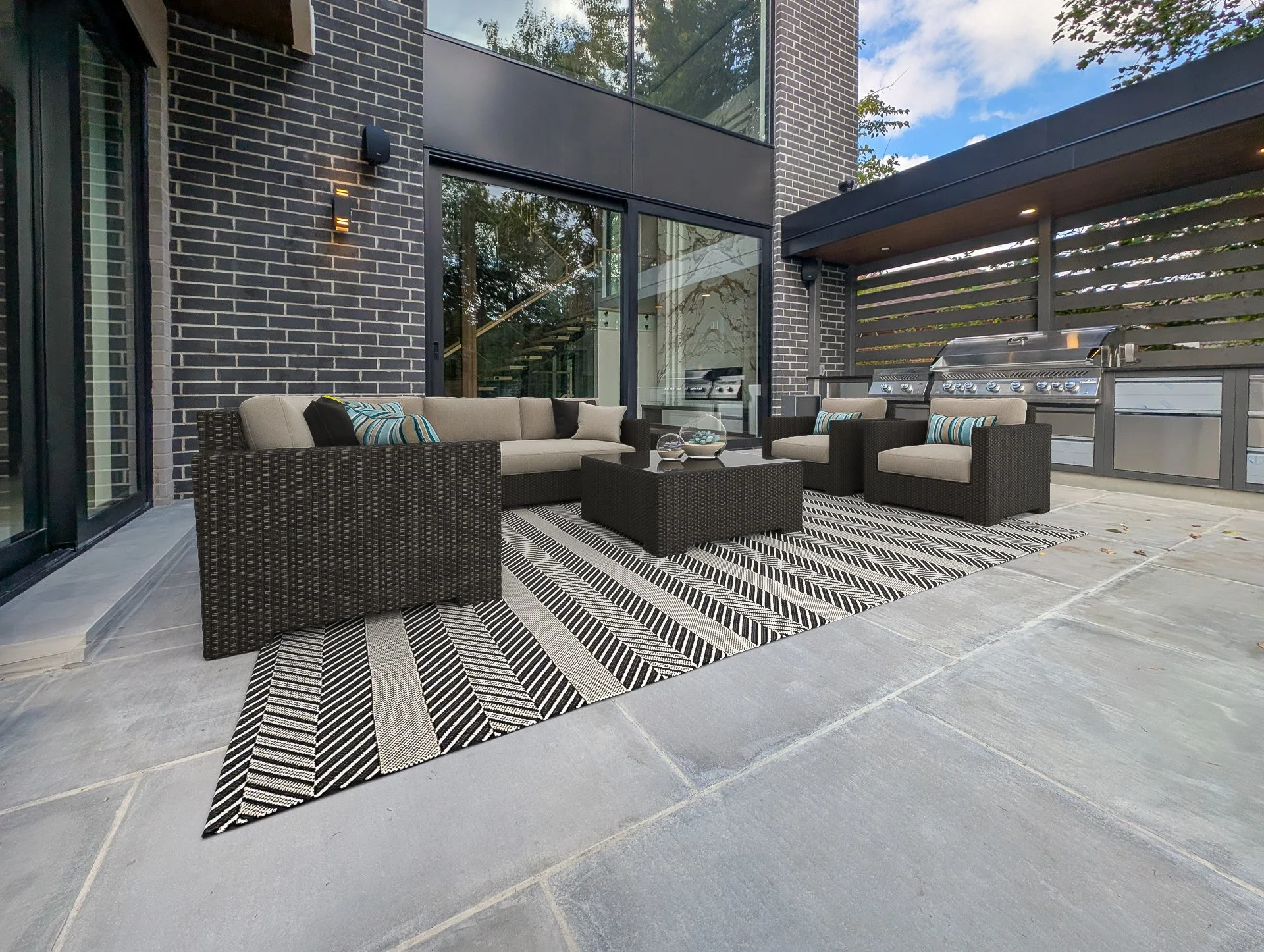 45-17616497774_patio (1) (1).jpg