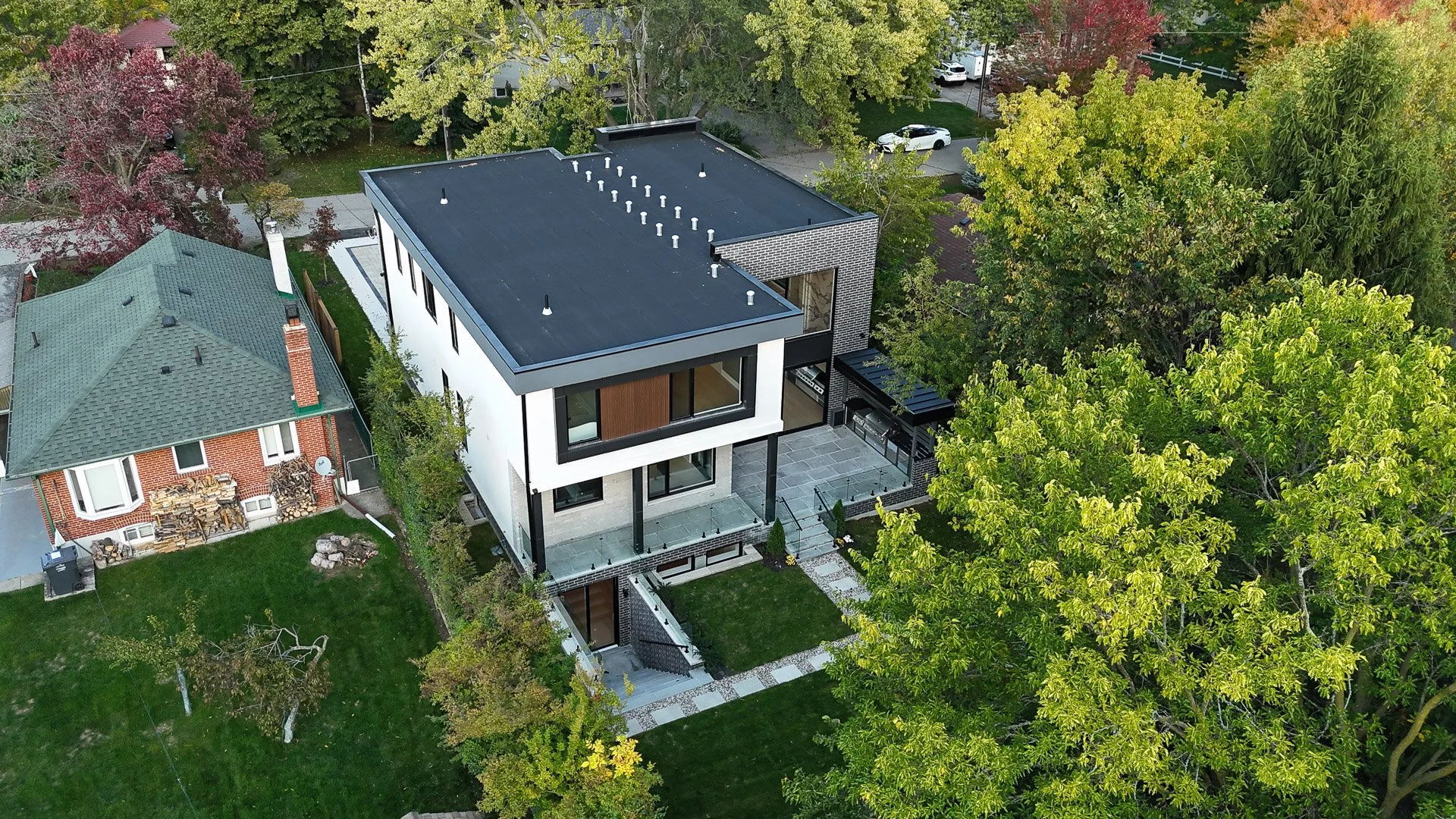 50-219-1526 Garnet Avenue-DJI_20251014163624_0077_D.jpg