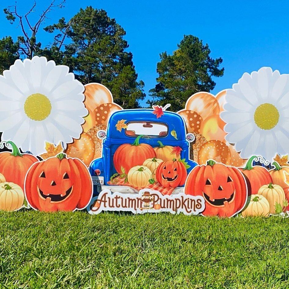 We 🧡fall festivals 🍁 #community #fallvibes #monterey #montereybay #fallcarnival #fallfestival #montereycountyfairgrounds #montereybay #salinasca #marinaca #carmelvalley #carmelbythesea #pacificgroveca #seasideca