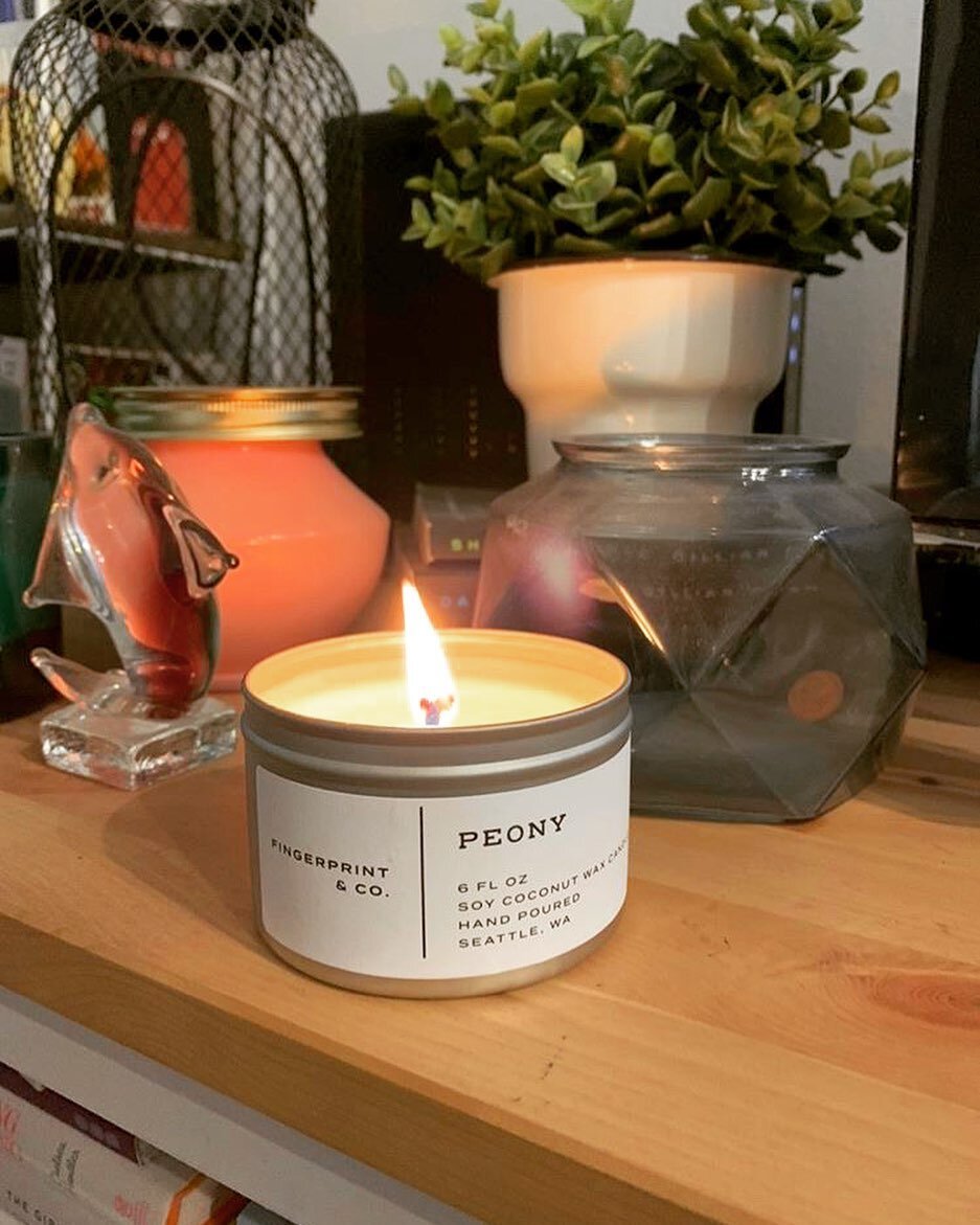 MYTH: Certain candles contain lead wicks, and should be avoided. 
The use of lead in candle wicks was formally banned in 2003, after being identified as a public health concern by the Environmental Protection Agency. The More You know 🌈 
📸: @stevie
