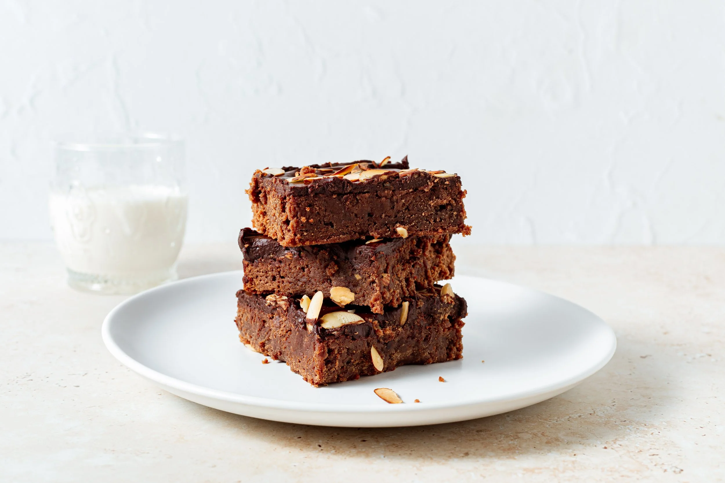 kab-amaretto-brownies-5.jpg