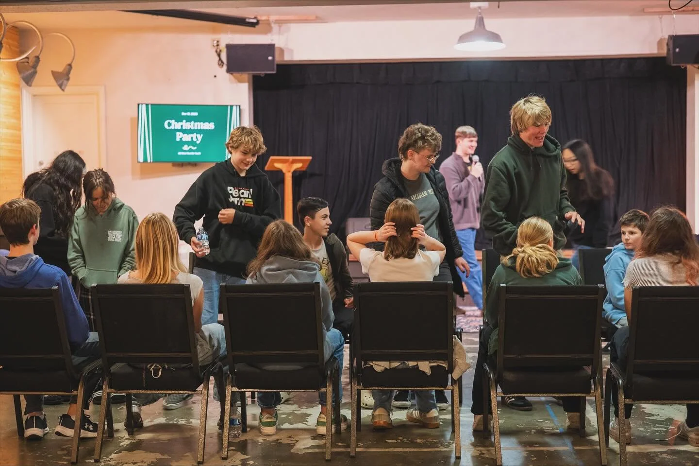 Youth group looks like this&hellip;
this moment&hellip;
&amp; this one too&hellip;

A forming movement of ordinary students loving one another and learning to follow Jesus together.

Come be part of it.