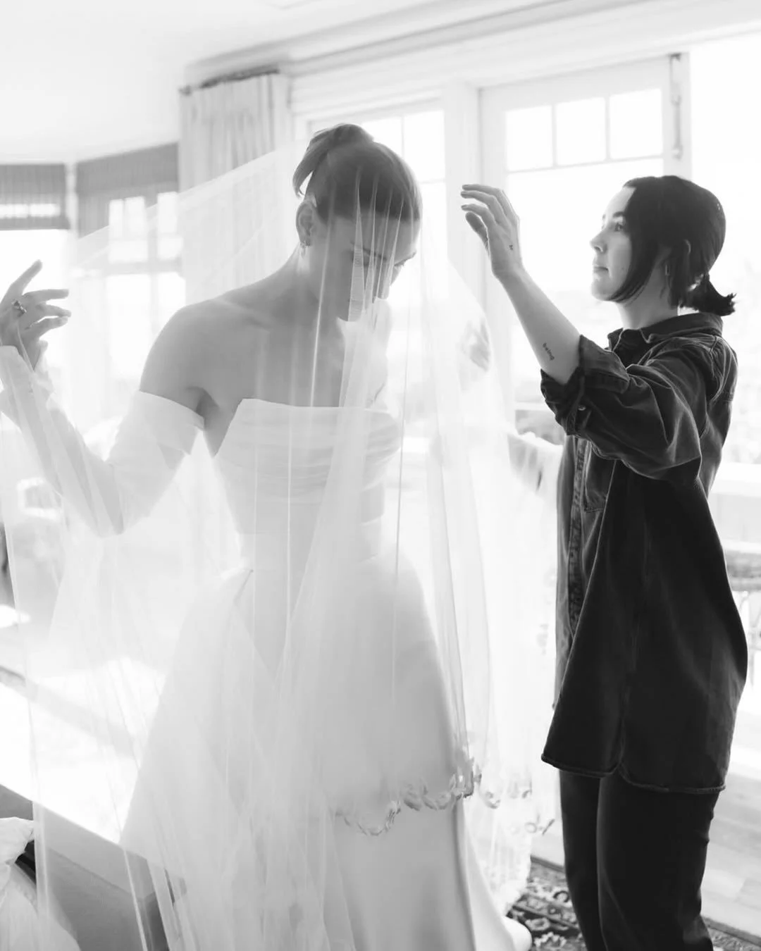 Bridal hair by @carlyvandermeerhair ✨⁠
⁠
Carly blends her high-fashion experience &mdash; styling for designers like CHANEL, Toni Maticevski and Alice McCall &mdash; with a personal approach, creating bridal hair that feels absolutely you.⁠ Enquire v