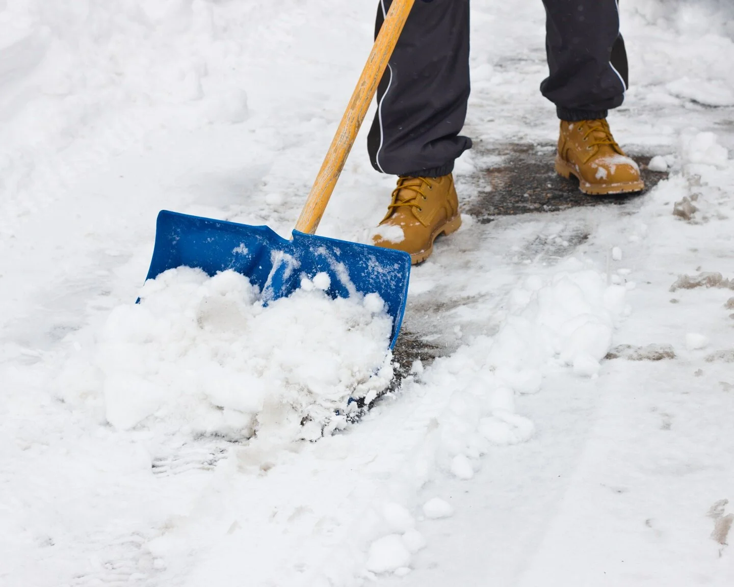 Residential Snow Removal Calgary Fiddler's Green Landscaping Inc