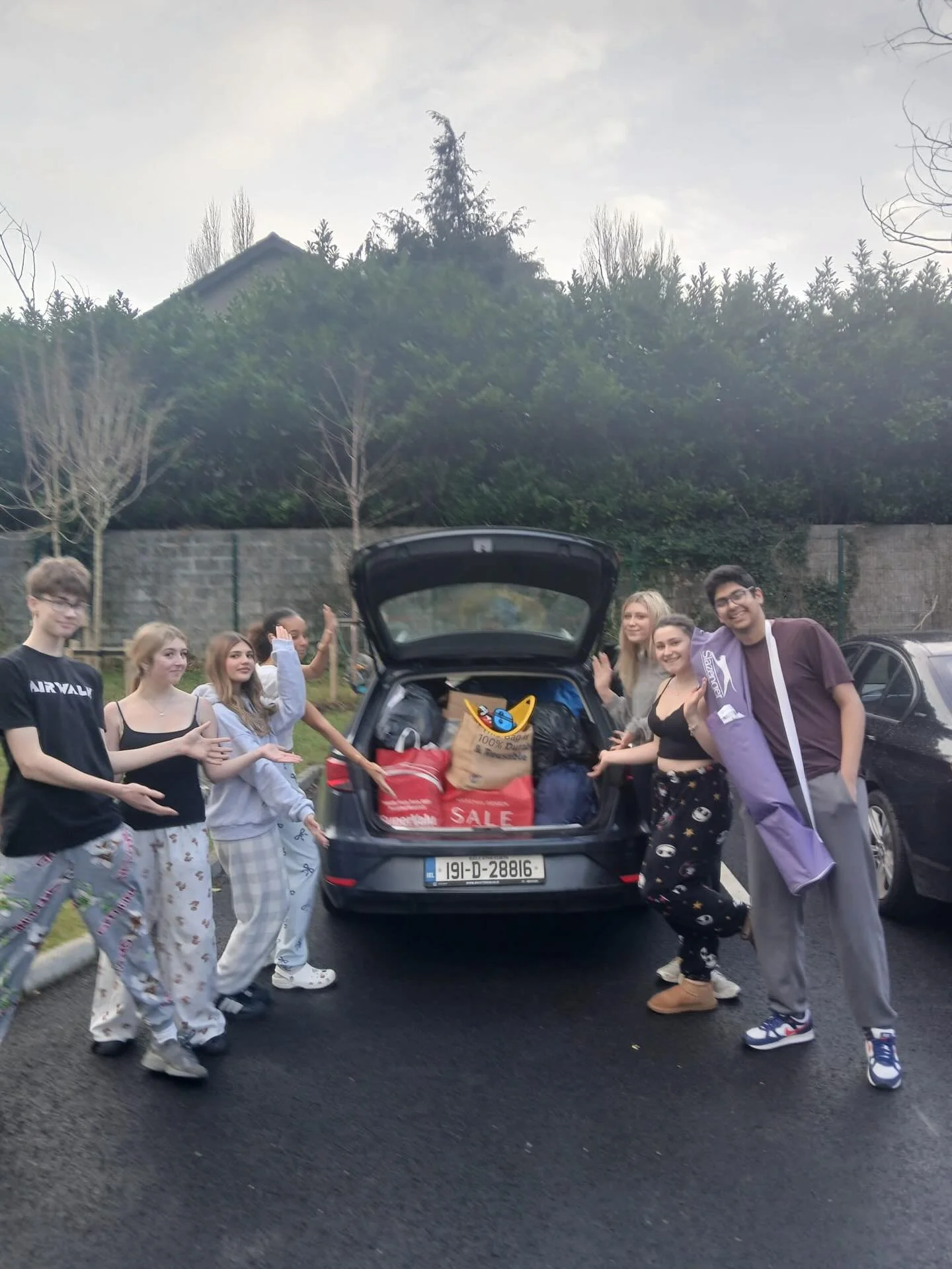 This winter, we are supporting St. Vincent de Paul. Donations of clothes, books and toys from across the school community being delivered to SVP Dundrum today. 
Please consider supporting a charitable organisation this winter, if you are in a positio