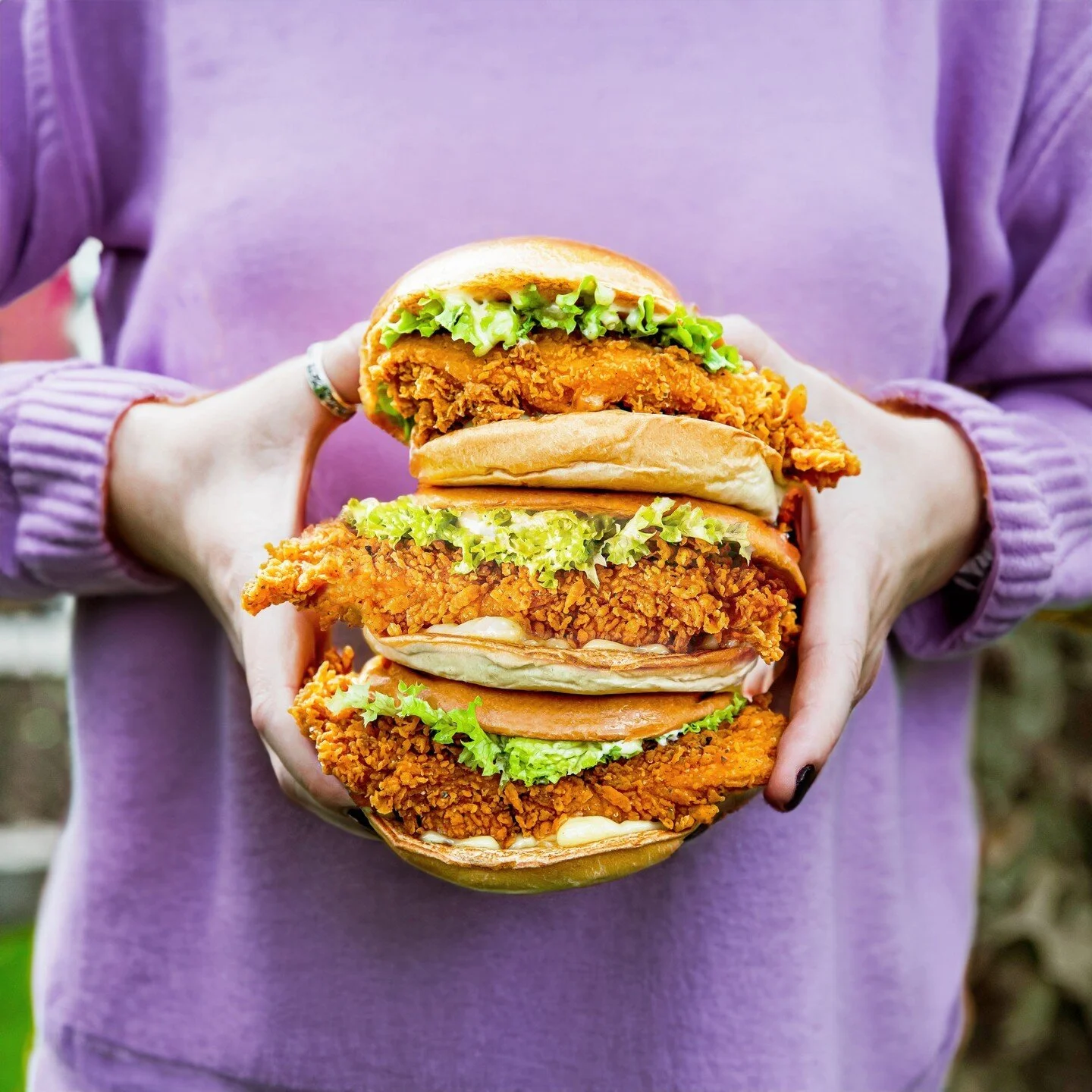 Making plans for the weekend? A Jollibee Chicken Sandwich (or three) is a good place to start... 👀