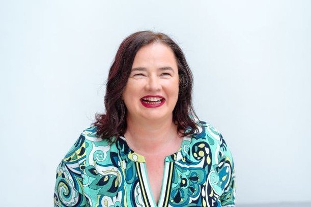 ✨ FEMALE FRIDAY! 

🚀 If you want to truly connect with your audience, let me introduce you to Finola Howard, a beacon of marketing brilliance with years of experience in brand development and business growth.

➡️ Finola's career began with a deep di