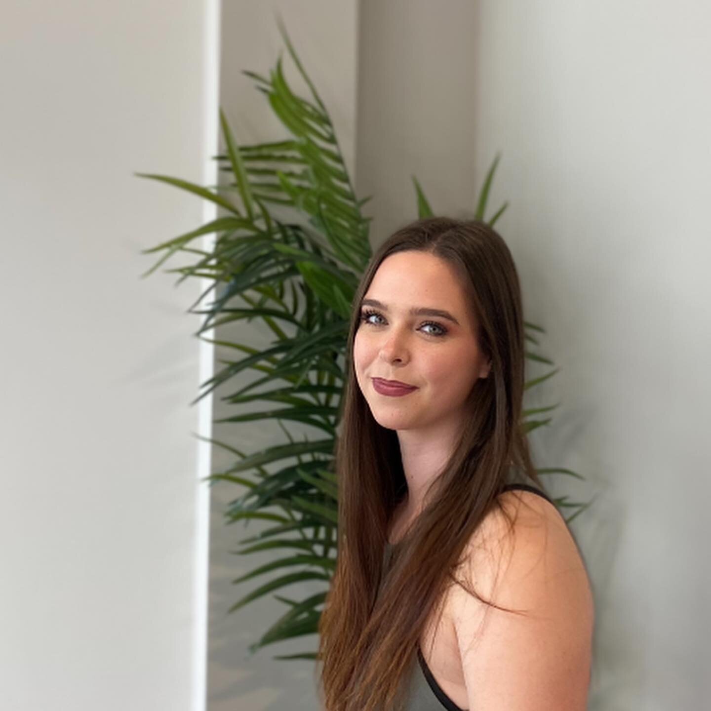 Introducing Isabel 👋 

Isabel joined the team in October after working in various educational settings and is currently studying for her accounting qualification. You can find her powerlifting at the gym or crunching numbers in our Eastbourne office