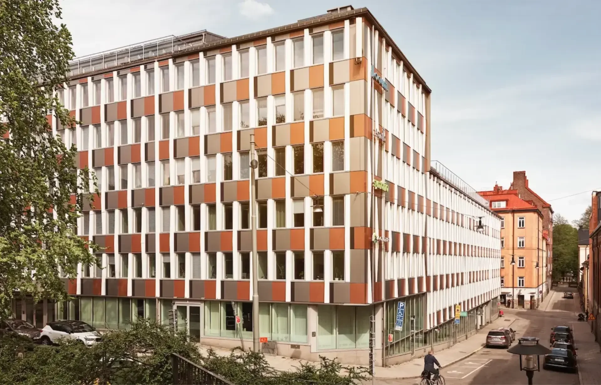 Virtuellt kontor i Stockholm: Kostnadsjämförelse för småföretagare (2026 Guiden)