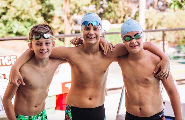 💥WHO IS YOUR BEST BUD?💥
____
Our #whynotmeswimclinic champions NOTHING BUT SMILES at our previous clinics!

Share a moment with your best bud at any swimming event! We would love to see what you guys get up to! Outside our clinics!

Tag us @whynotm