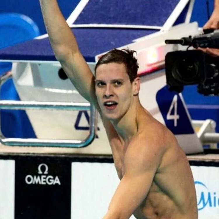 💥MITCH LARKIN TAKEOVER💥
_____
World Champion, Olympic Medalist and 2018 Commonwealth Games 5 for 5 Gold Medalist @mitchell.larkin will be hosting our #whynotmeswimclinic on the 28th April at John Paul College in Brisbane.

Mitch will be hosting a c